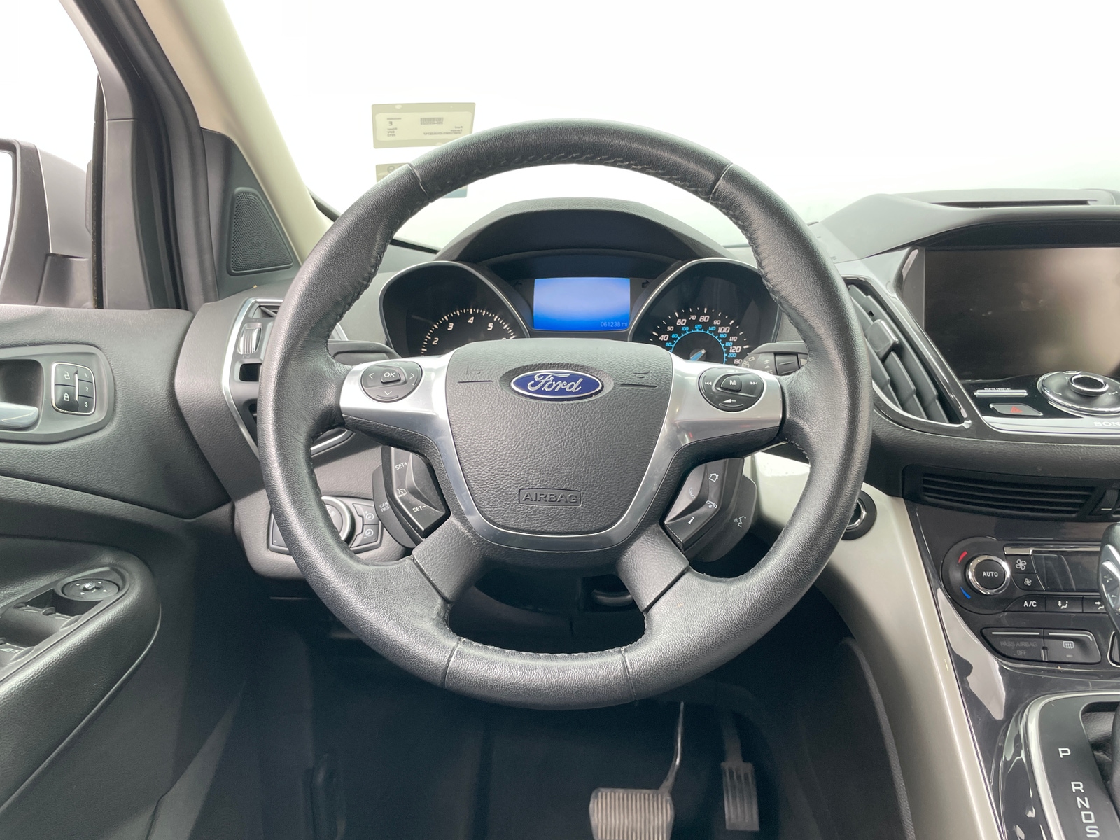 Thumbnail: 2013 Ford Escape - 4