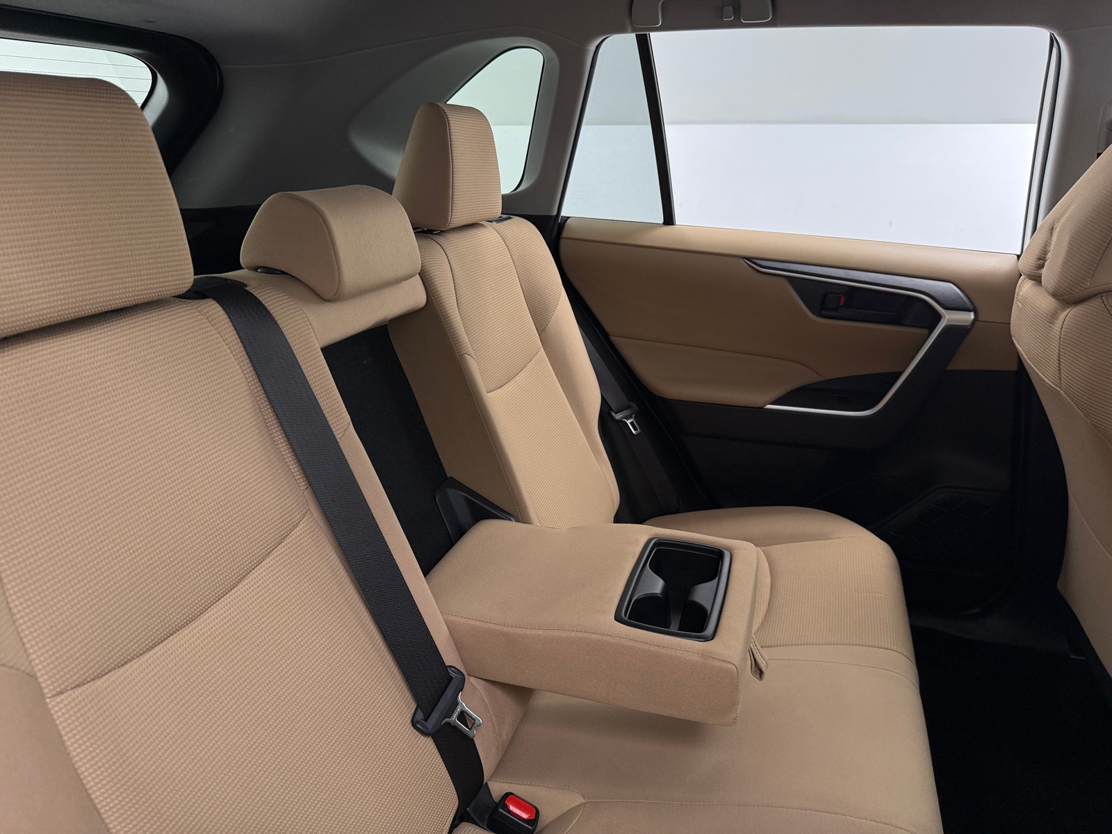 Thumbnail: 2019 Toyota RAV4 - 6