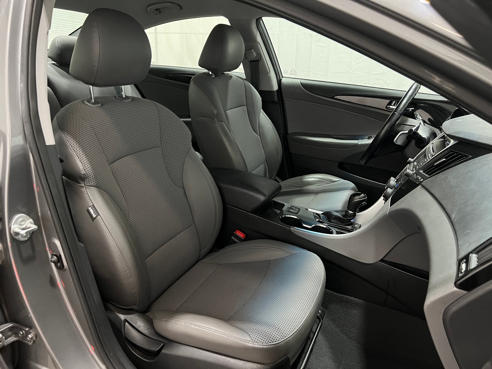 Thumbnail: 2014 Hyundai Sonata - 2