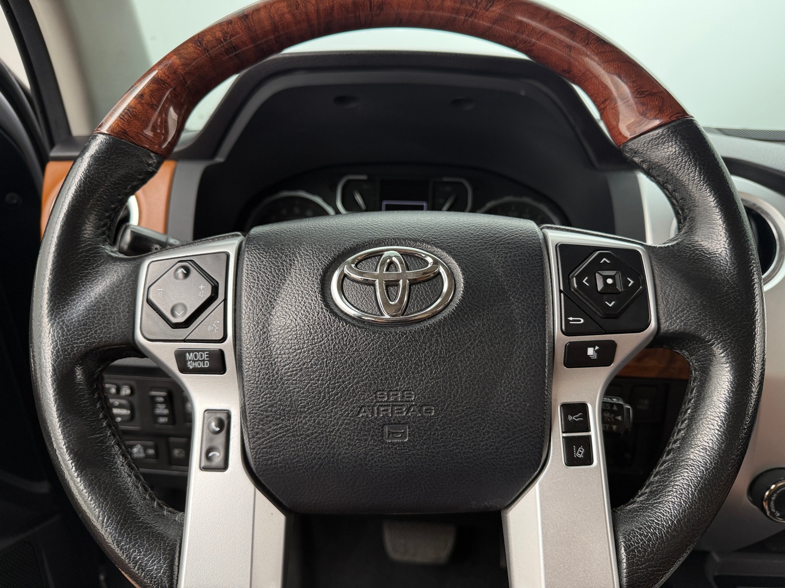 Thumbnail: 2019 Toyota Tundra - 4