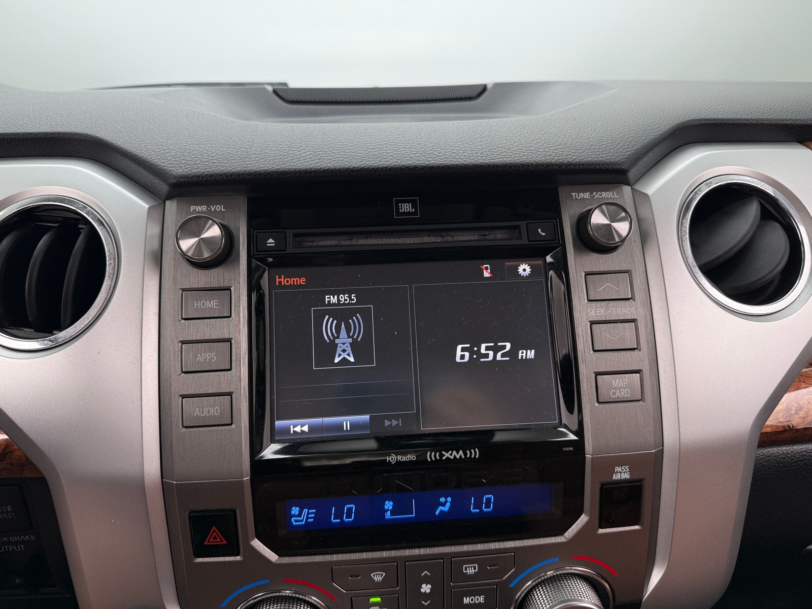 Thumbnail: 2019 Toyota Tundra - 3