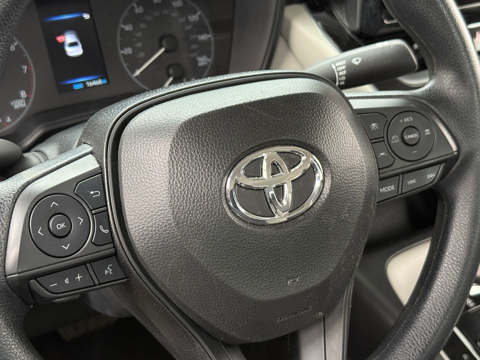 Thumbnail: 2025 Toyota Corolla - 5