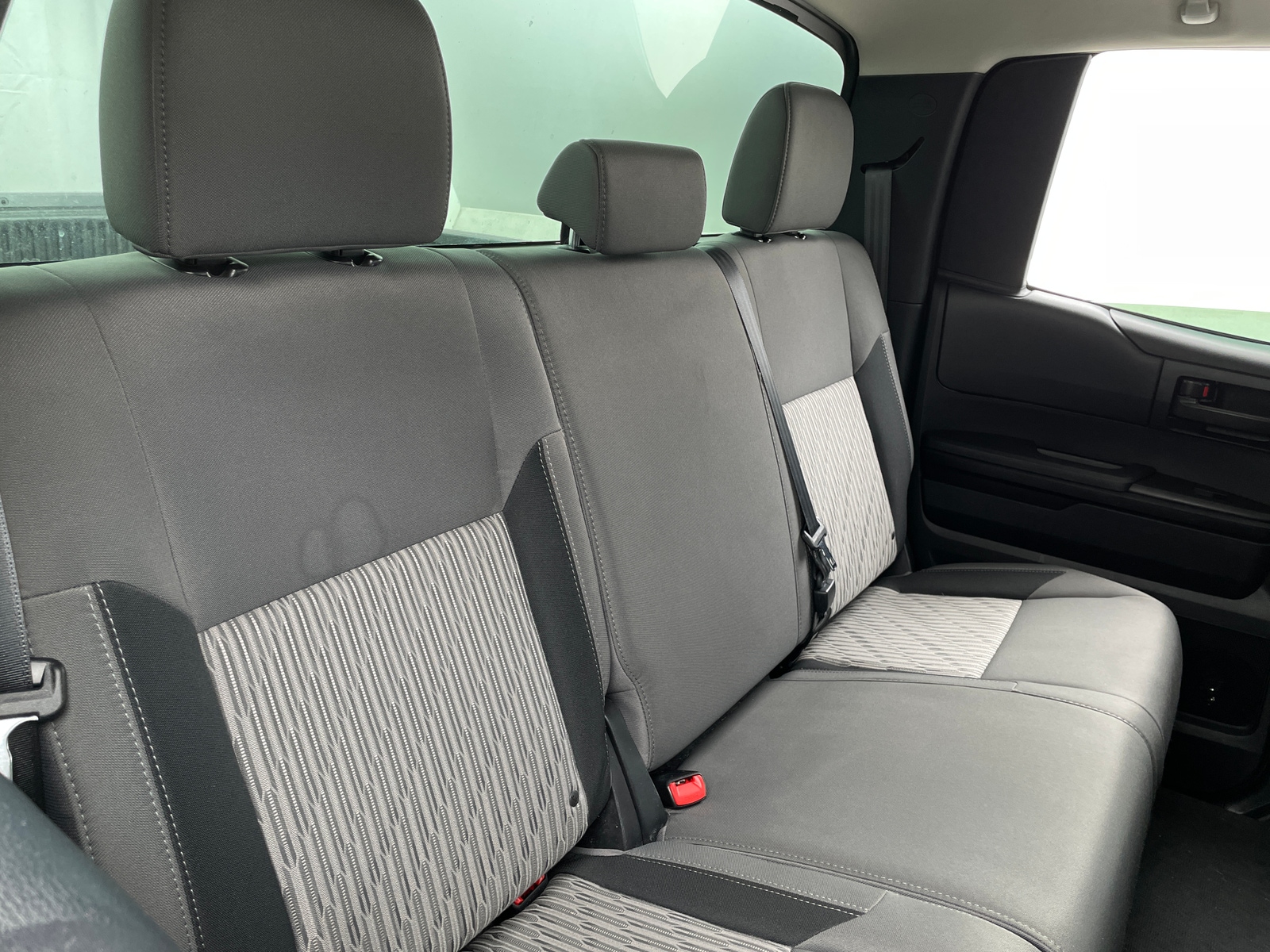 Thumbnail: 2015 Toyota Tundra - 6