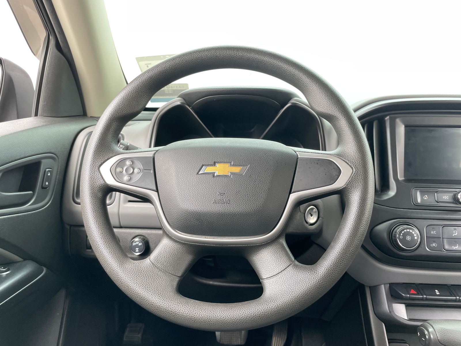 Thumbnail: 2021 Chevrolet Colorado - 5