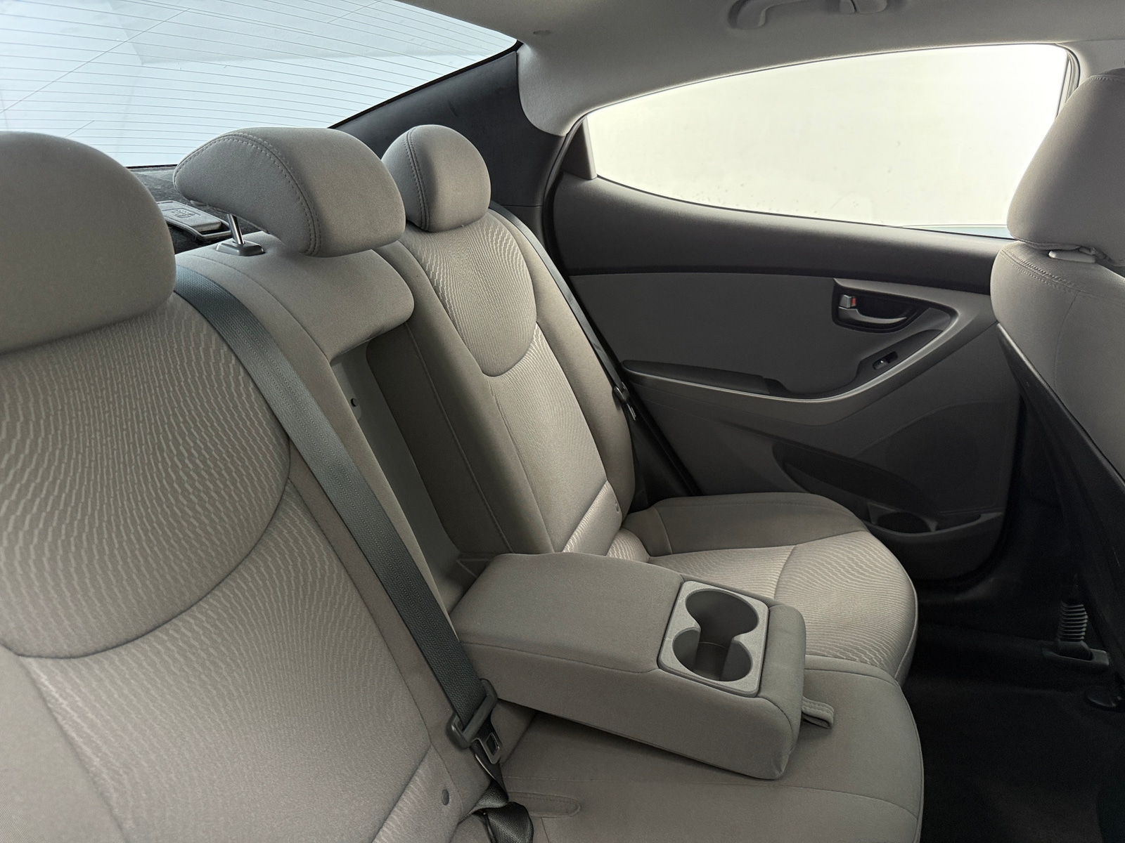 Thumbnail: 2016 Hyundai Elantra - 6