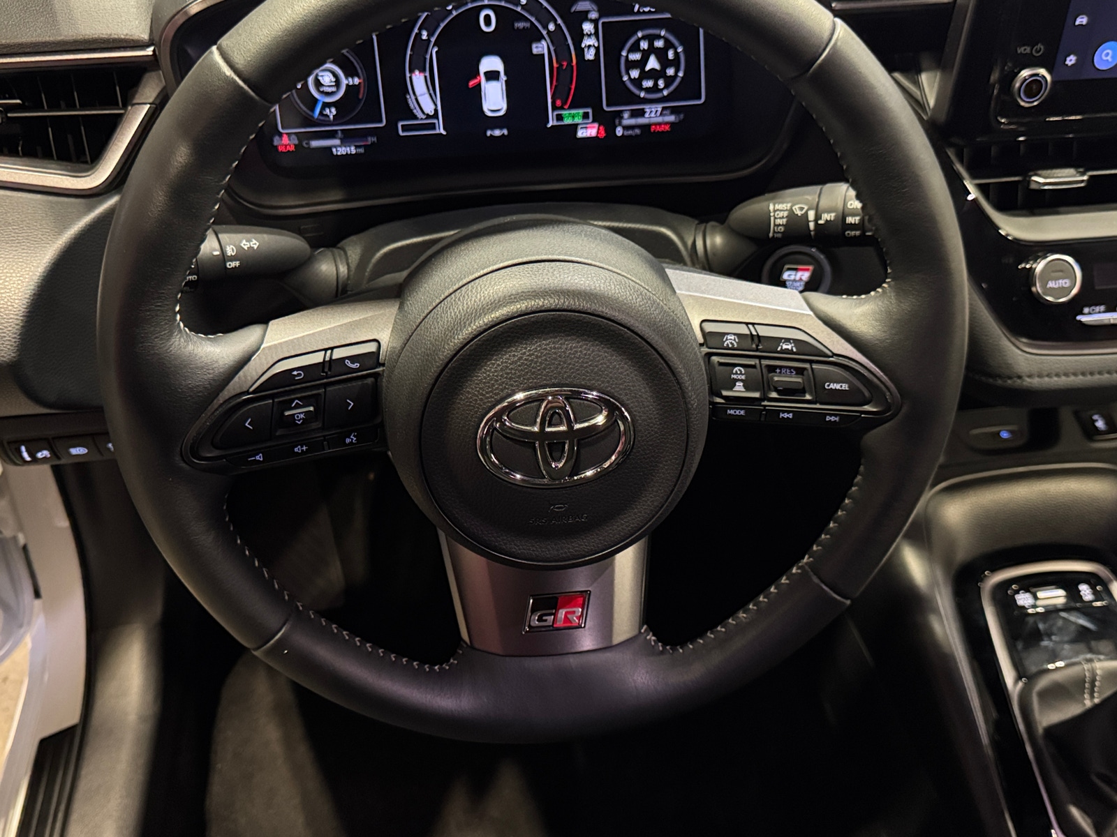 Thumbnail: 2023 Toyota GR Corolla - 5