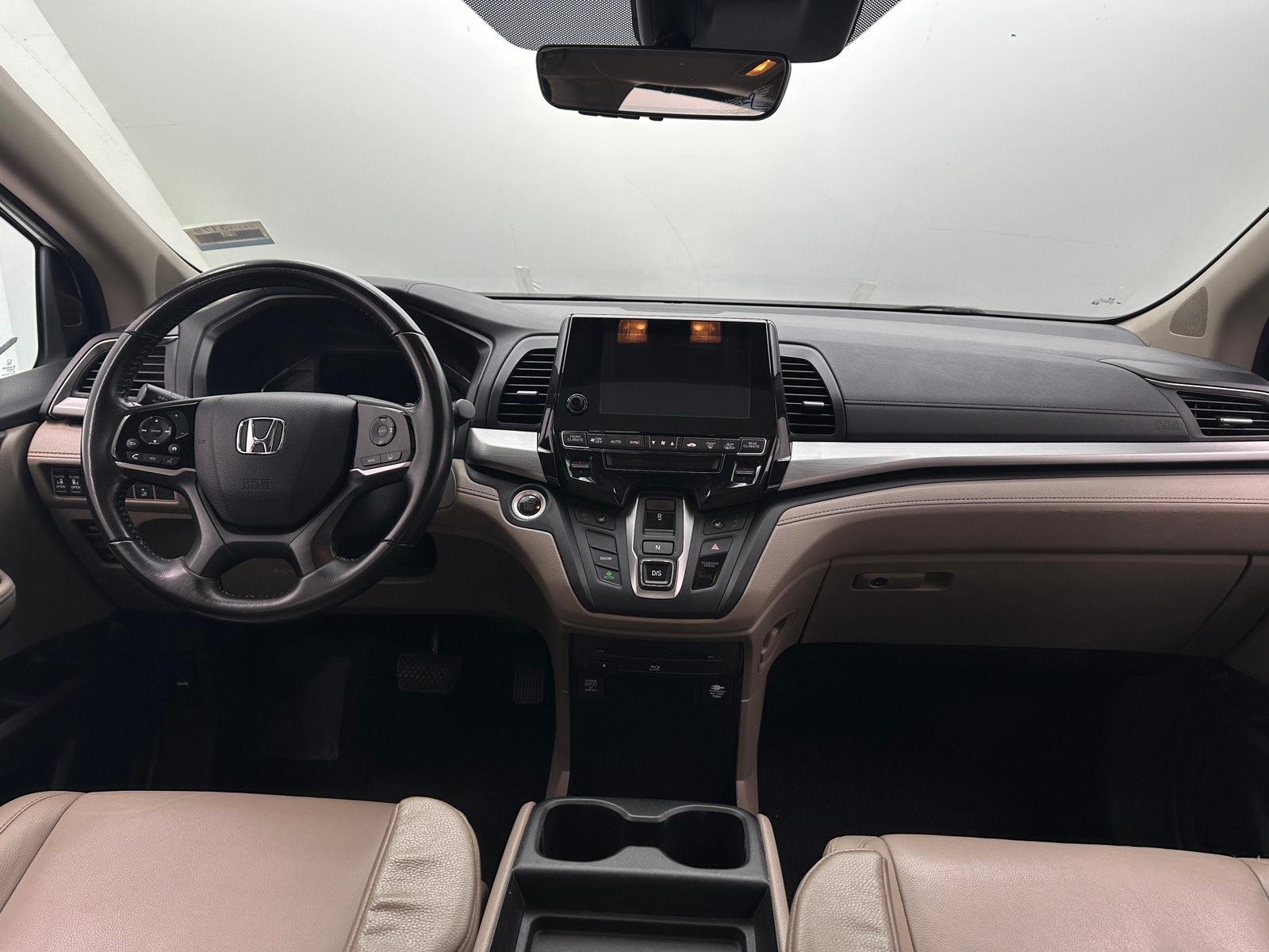 Thumbnail: 2019 Honda Odyssey - 2