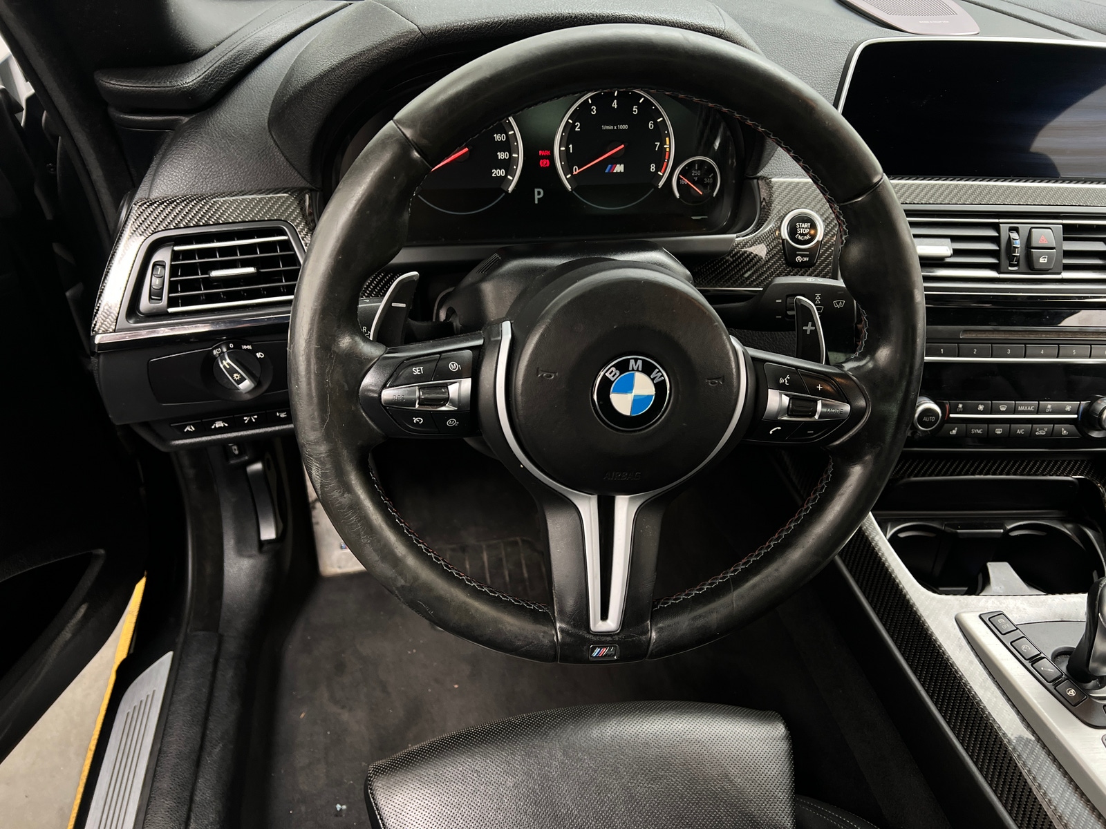 Thumbnail: 2016 BMW M6 - 4