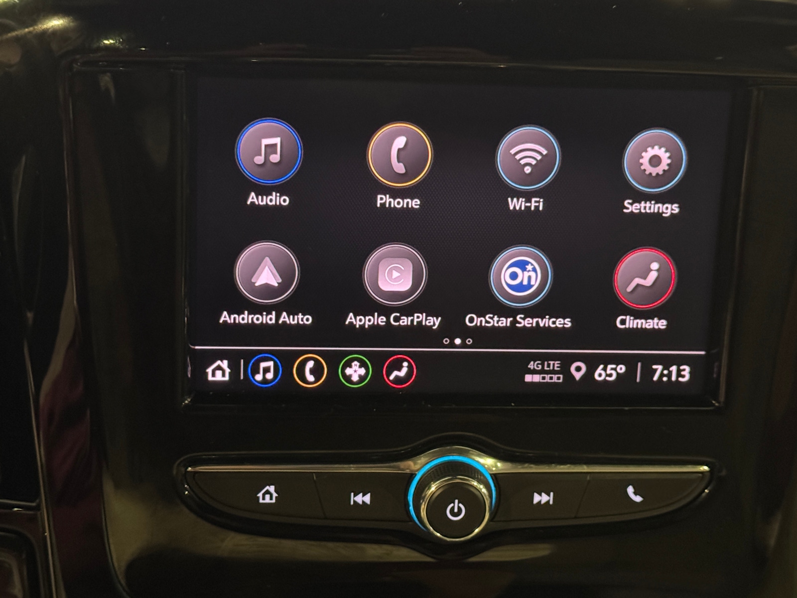 Thumbnail: 2022 Chevrolet Traverse - 4