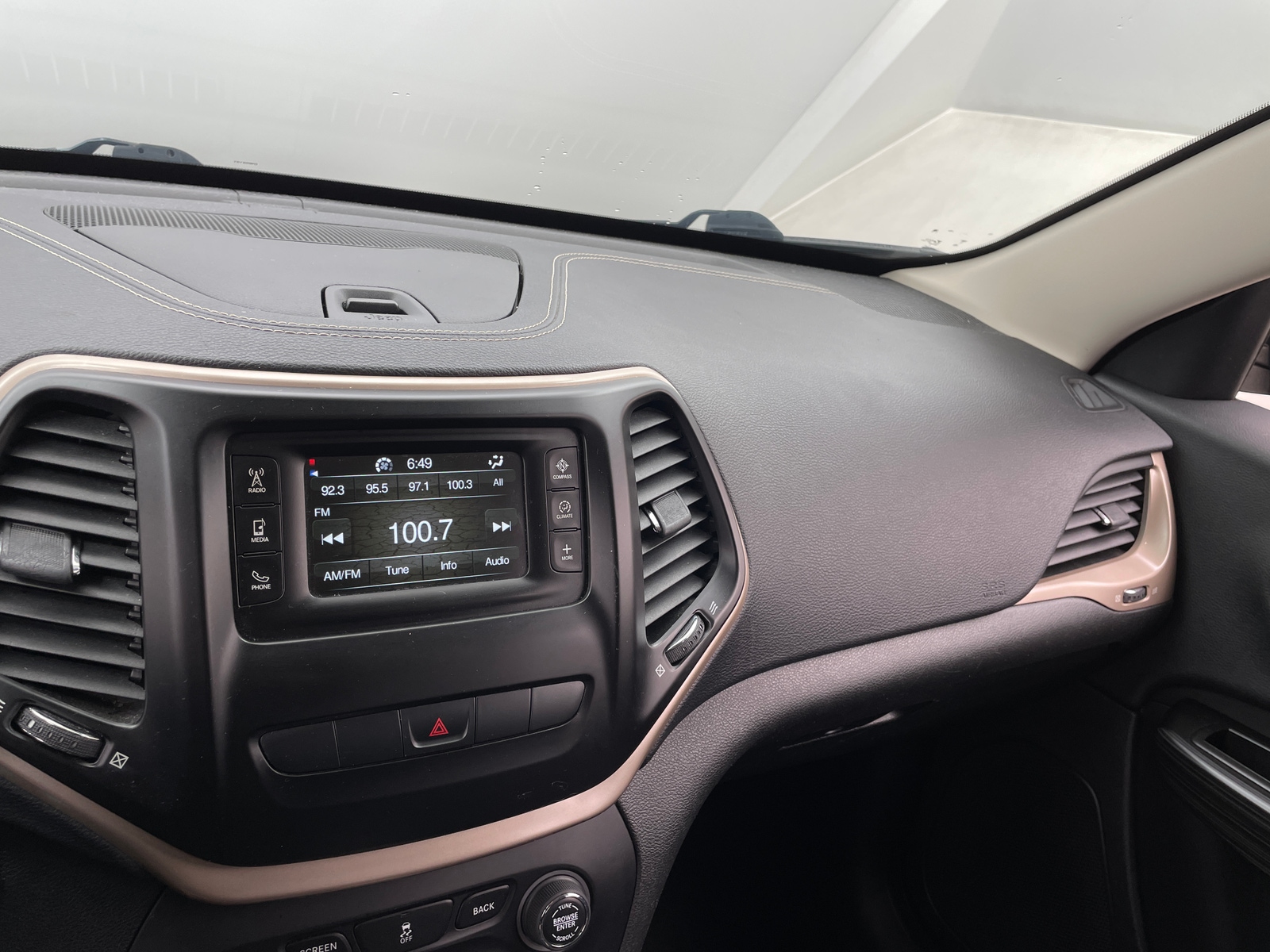 Thumbnail: 2014 Jeep Cherokee - 4