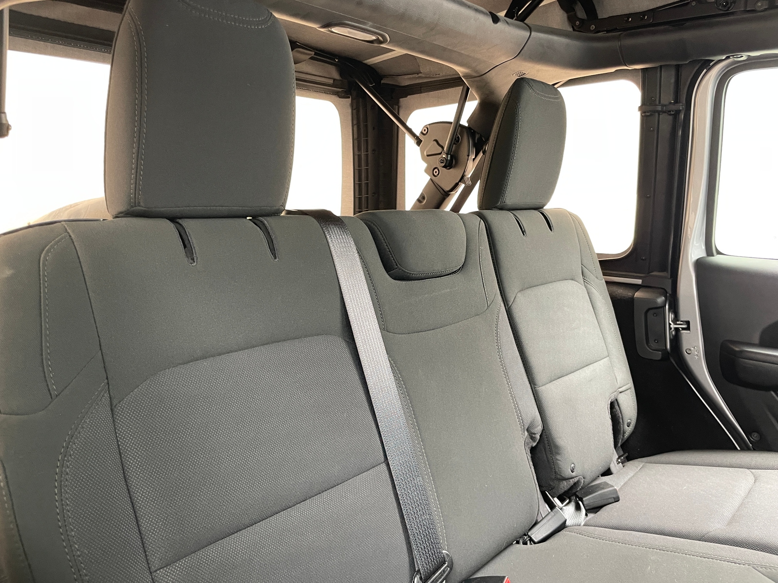 Thumbnail: 2018 Jeep Wrangler - 6