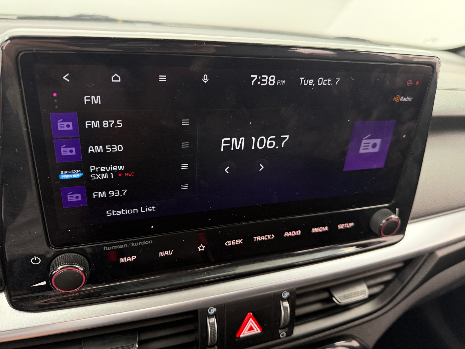 Thumbnail: 2023 Kia Forte - 3