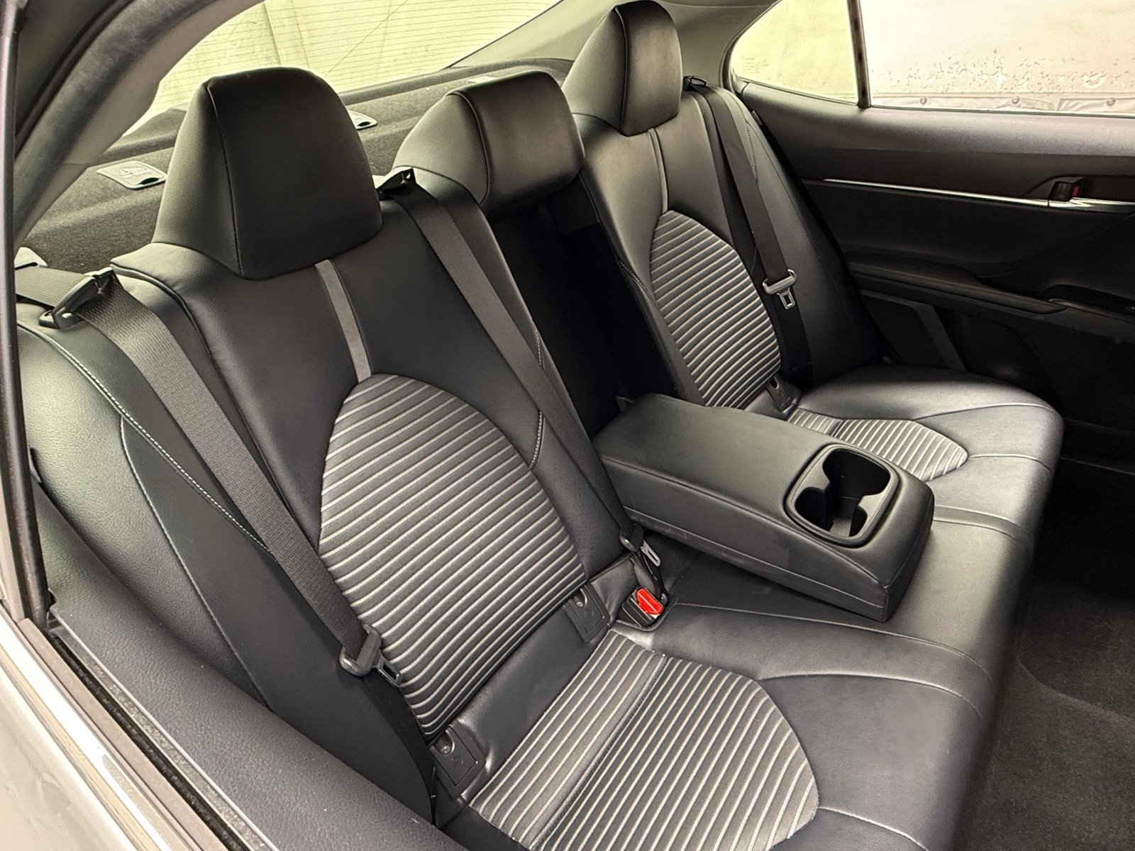 Thumbnail: 2018 Toyota Camry - 6