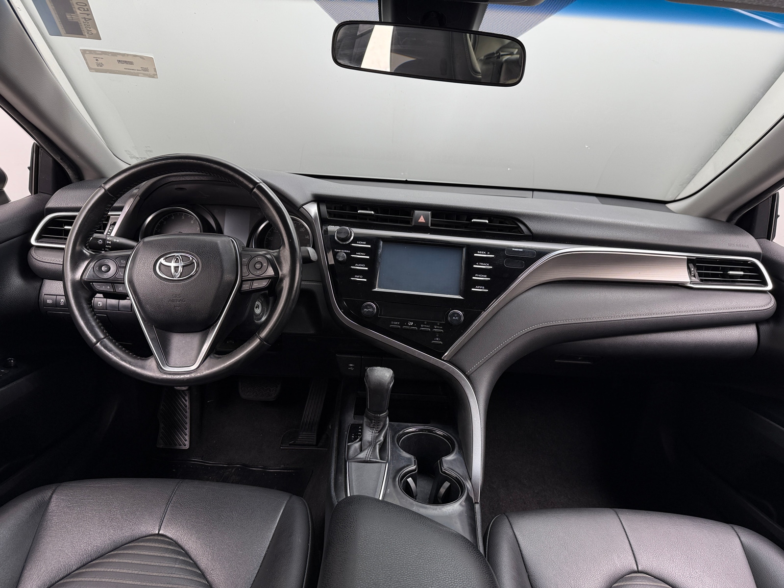 Thumbnail: 2018 Toyota Camry - 3