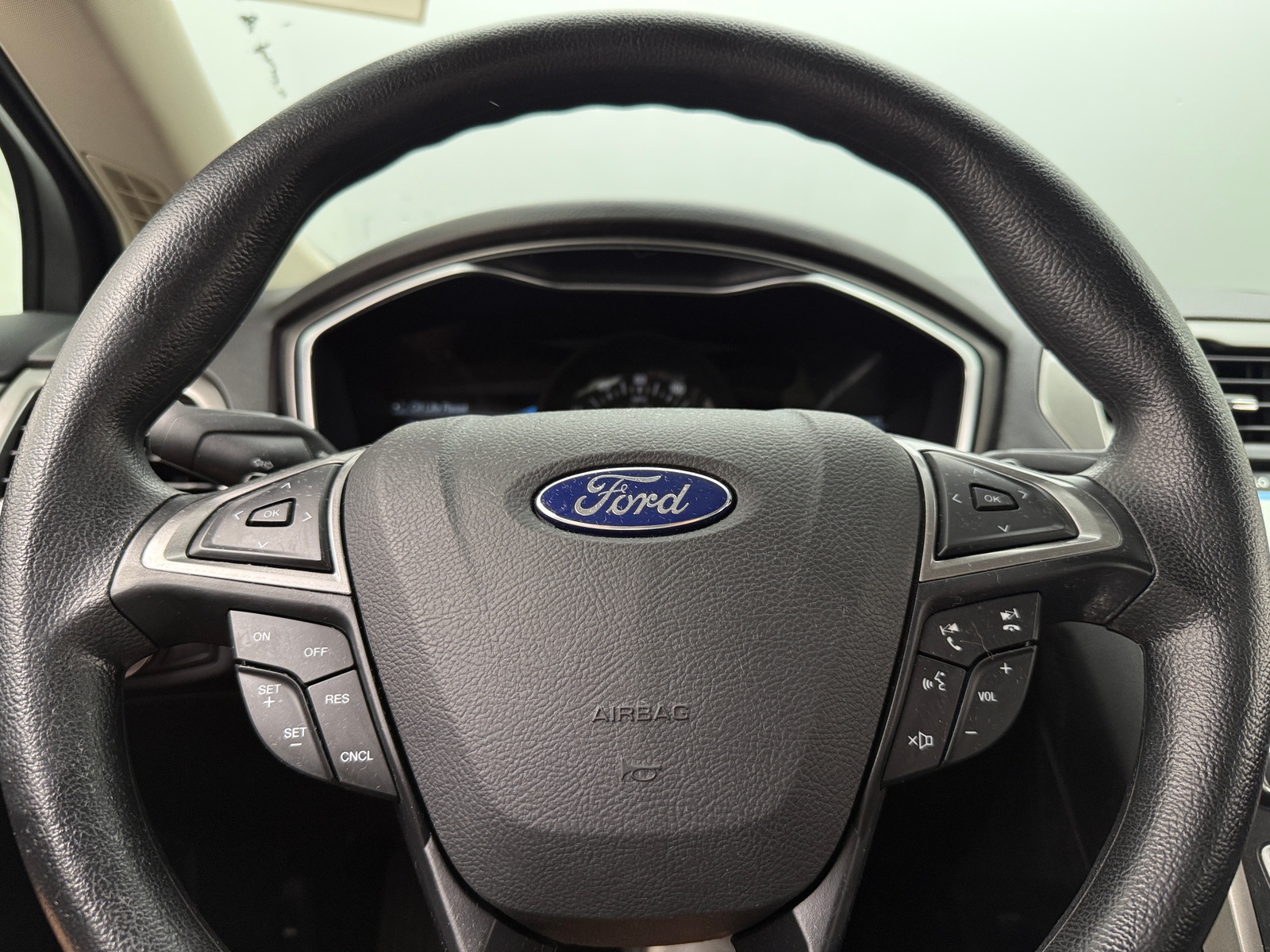 Thumbnail: 2017 Ford Fusion - 5