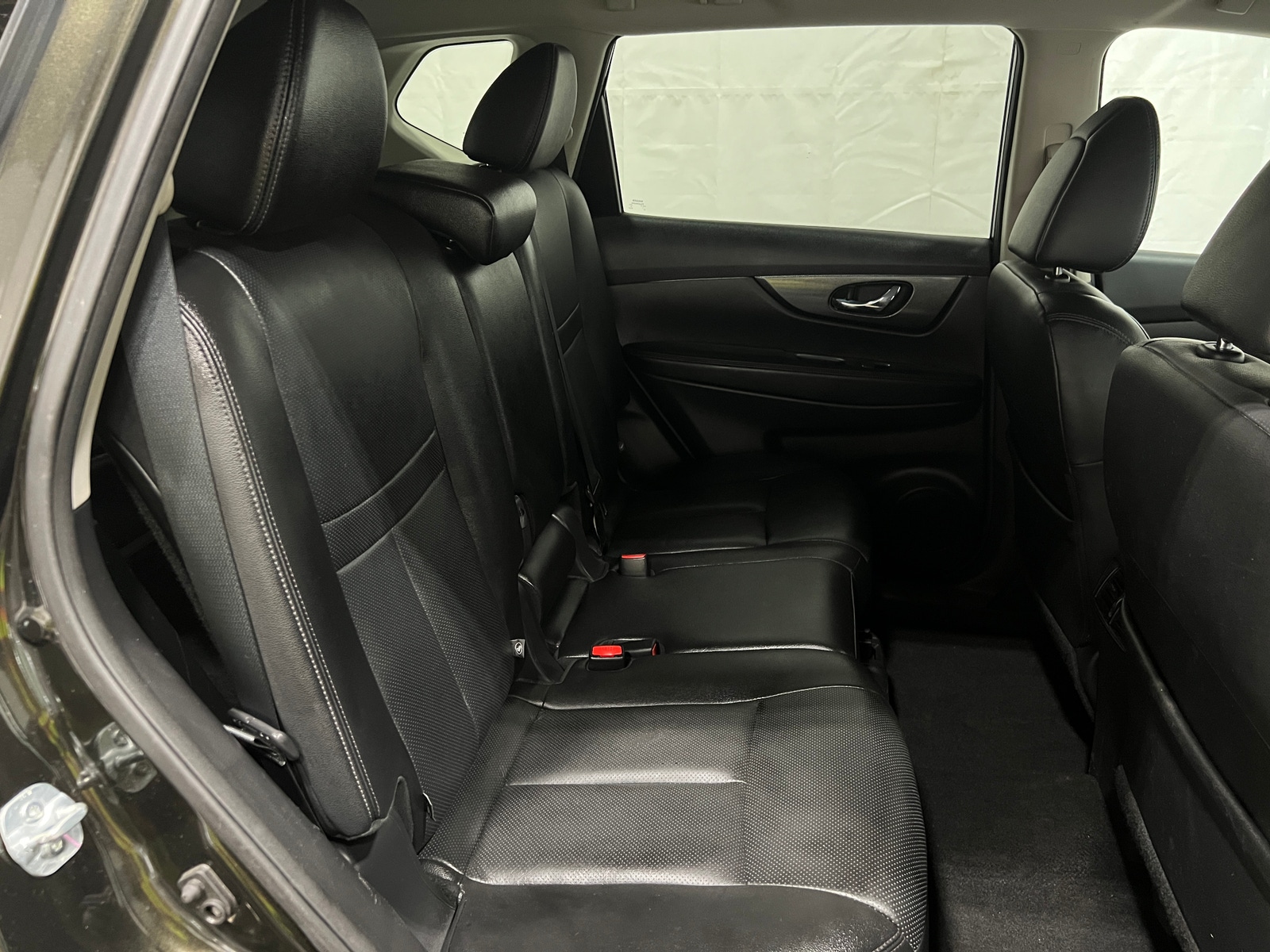 Thumbnail: 2016 Nissan Rogue - 5