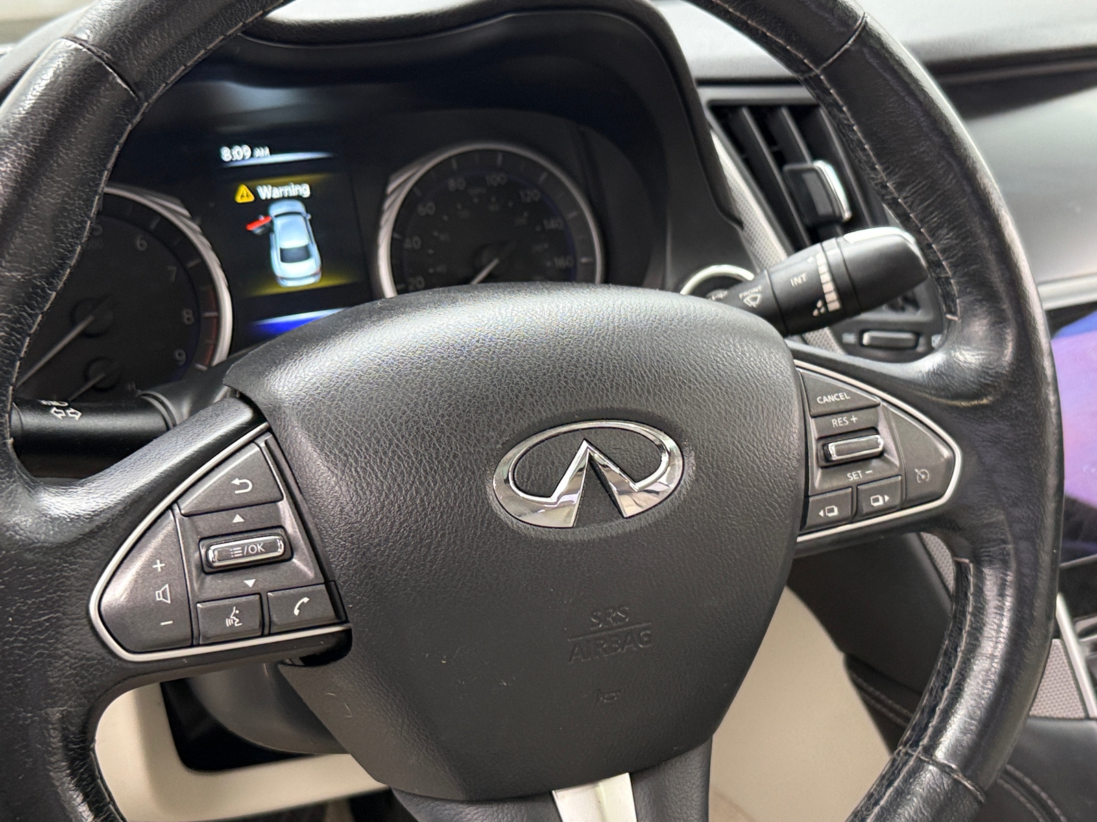 Thumbnail: 2015 INFINITI Q50 - 4