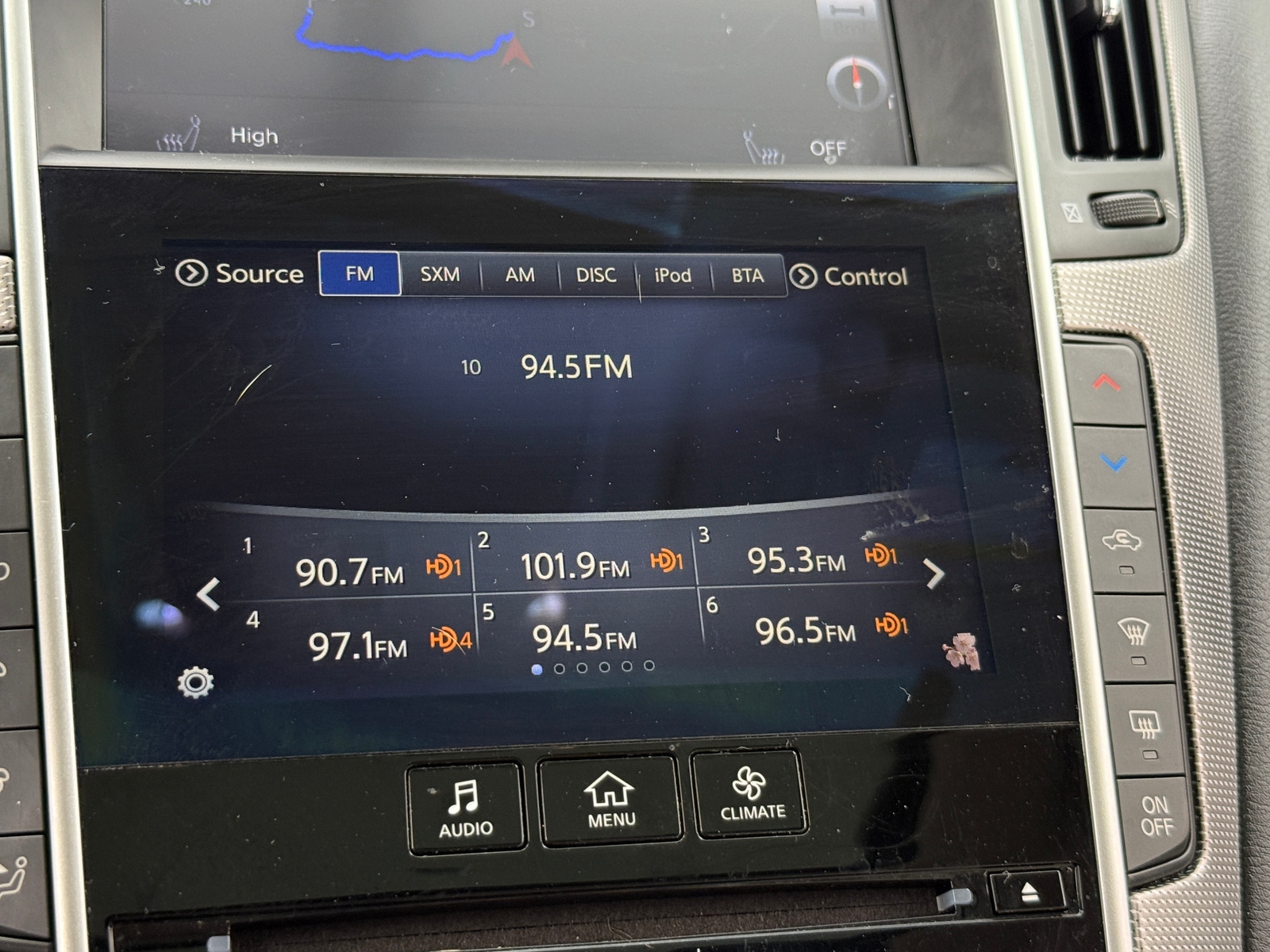 Thumbnail: 2015 INFINITI Q50 - 3