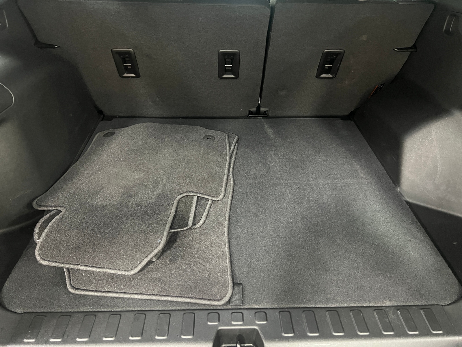 Thumbnail: 2020 Chevrolet Equinox - 7