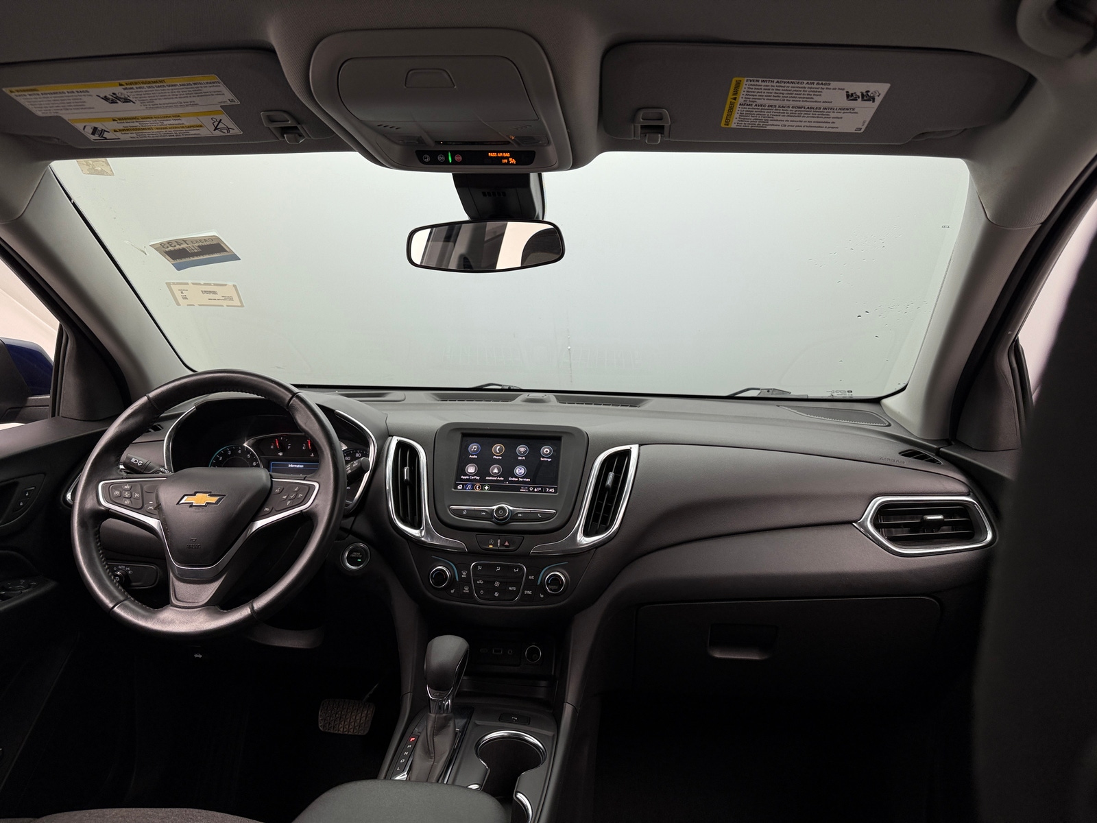 Thumbnail: 2022 Chevrolet Equinox - 3