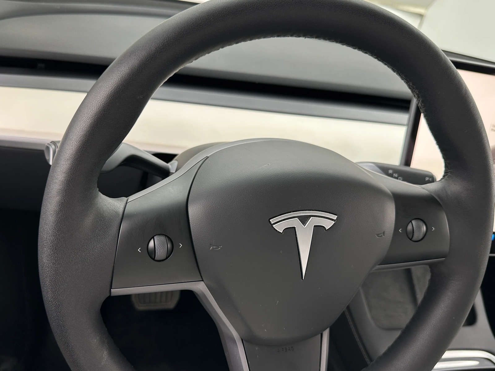 Thumbnail: 2023 Tesla Model Y - 4