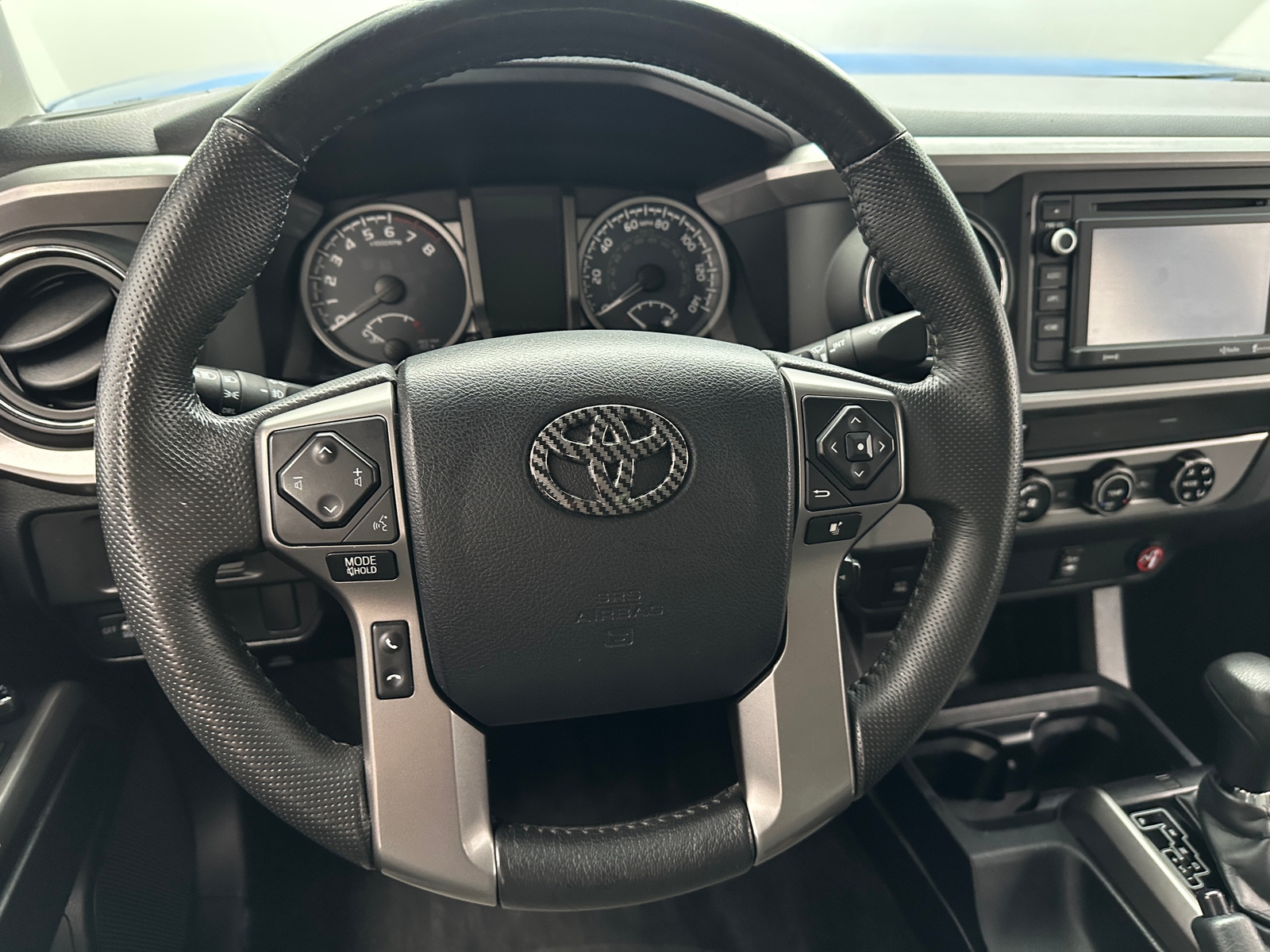 Thumbnail: 2016 Toyota Tacoma - 5