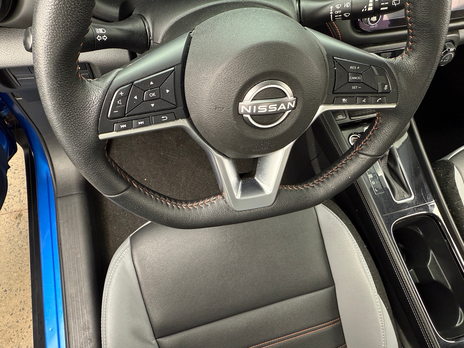 Thumbnail: 2023 Nissan Kicks - 4