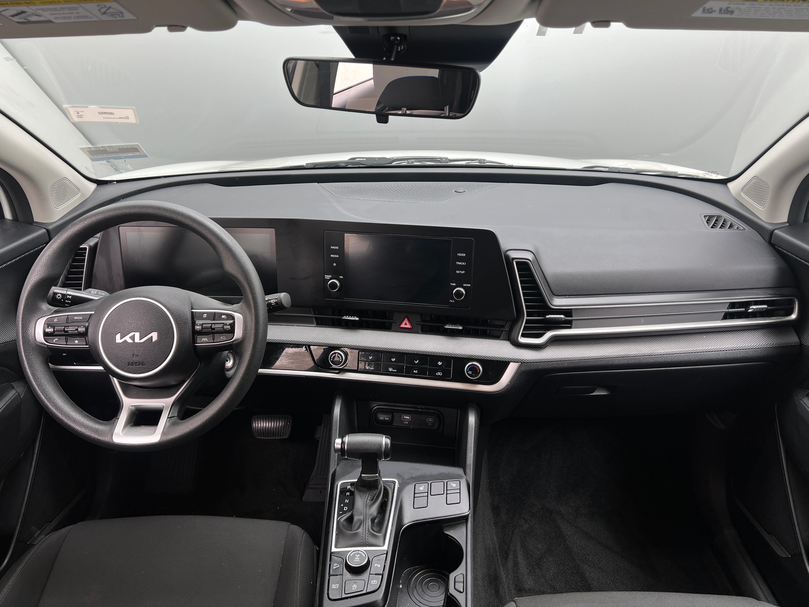 Thumbnail: 2024 Kia Sportage - 3