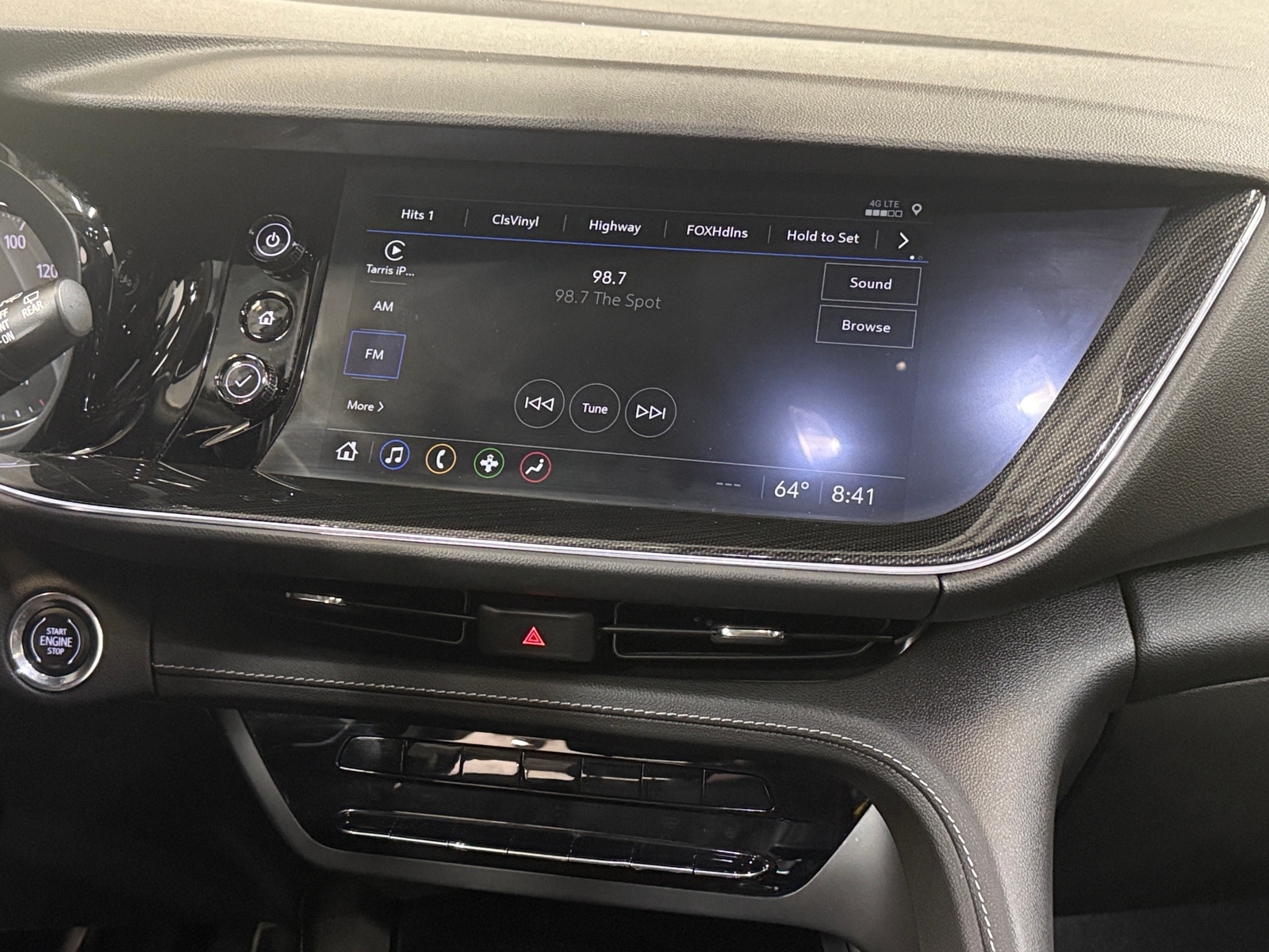 Thumbnail: 2022 Buick Envision - 3