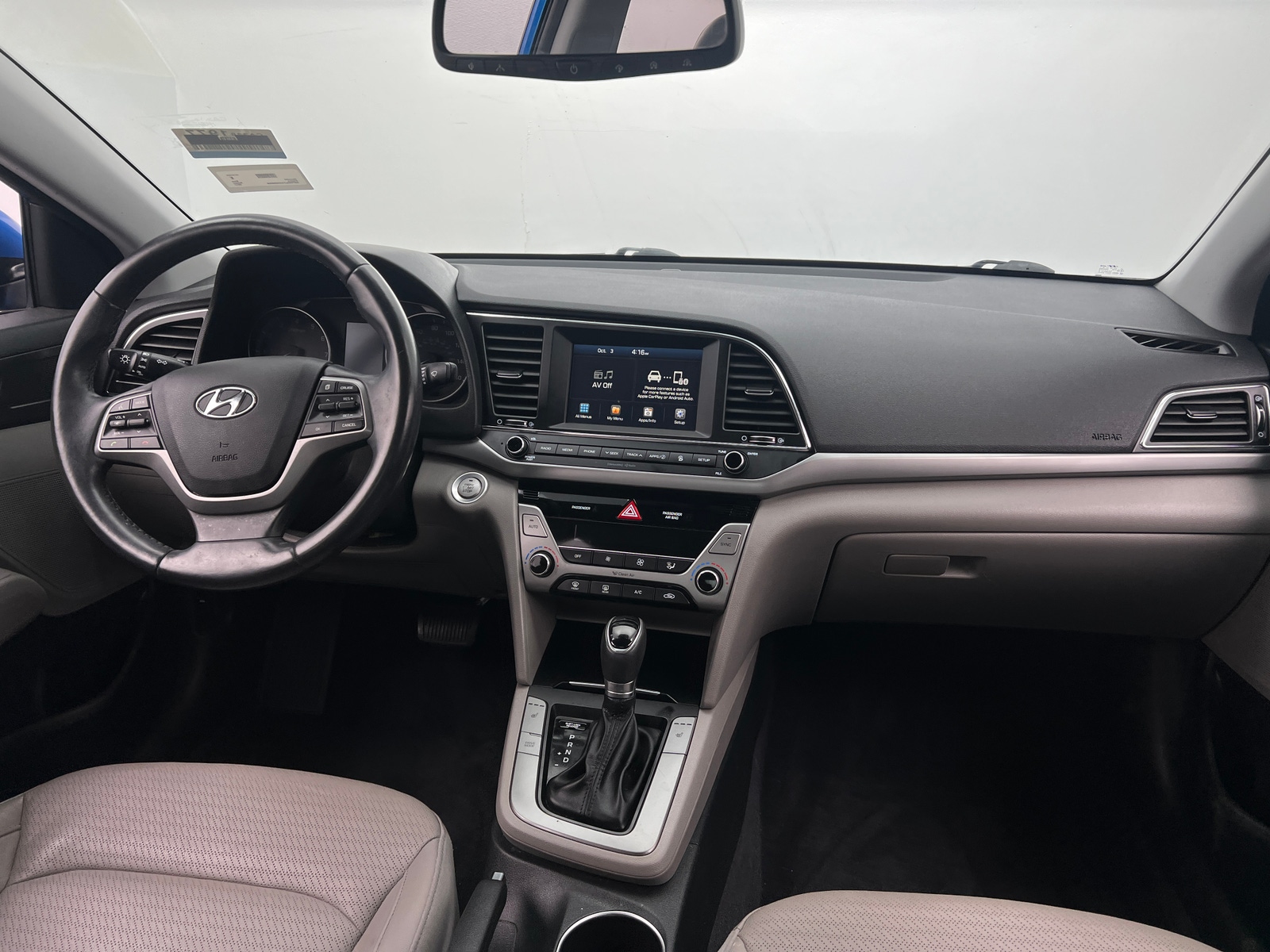 Thumbnail: 2017 Hyundai Elantra - 2
