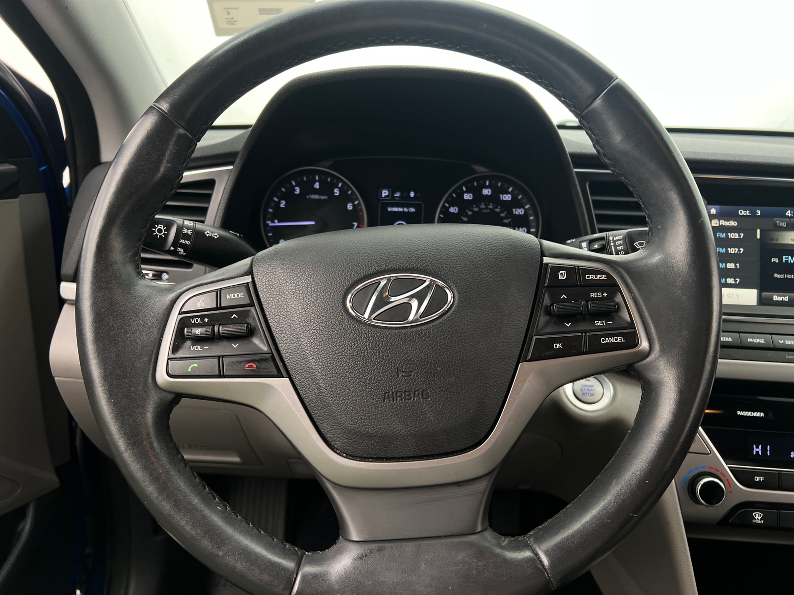 Thumbnail: 2017 Hyundai Elantra - 4