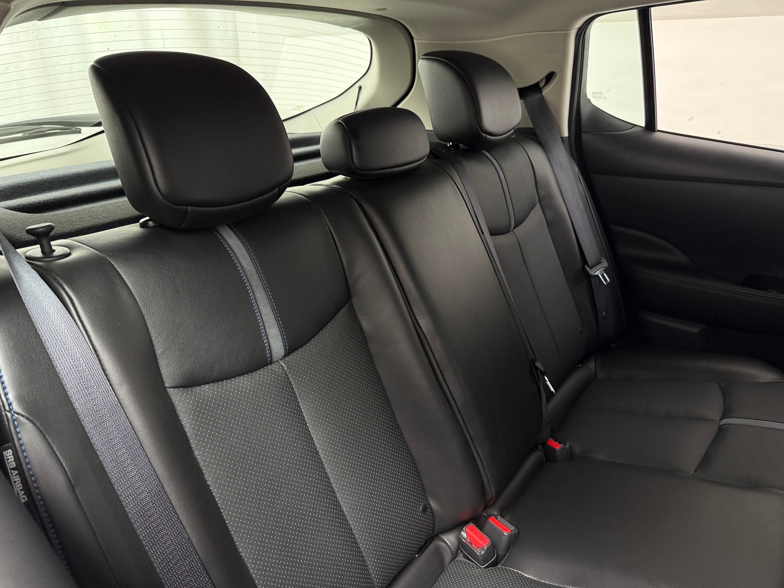 Thumbnail: 2020 Nissan Leaf - 5