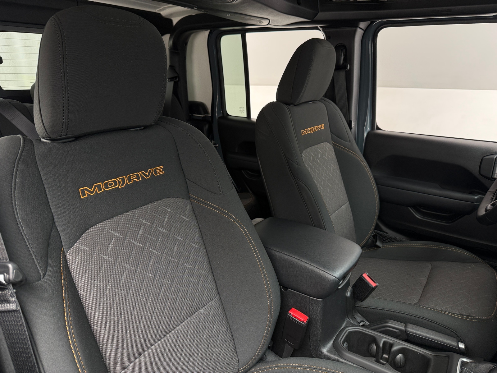 Thumbnail: 2025 Jeep Gladiator - 2