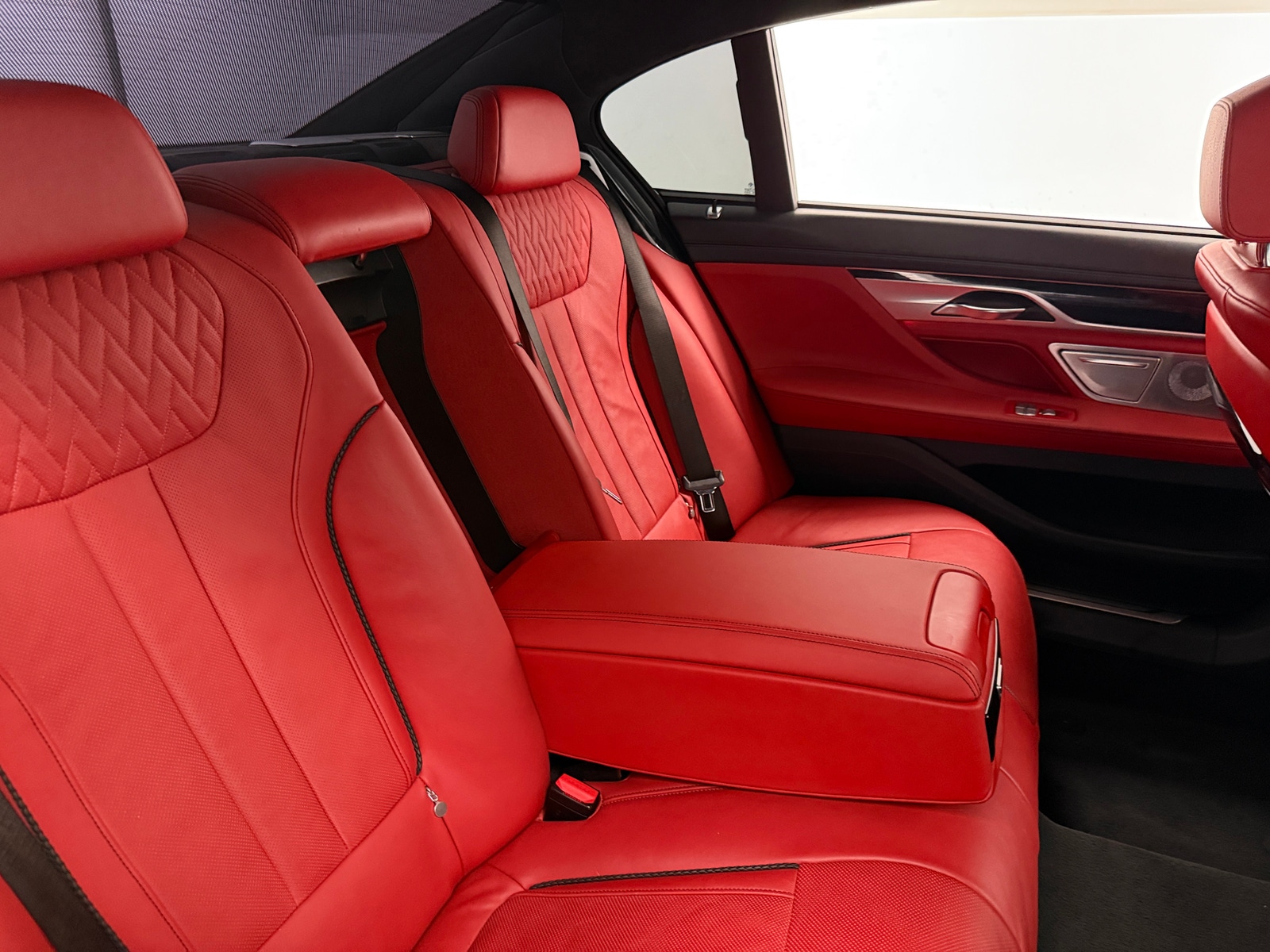 Thumbnail: 2017 BMW 7 Series - 5
