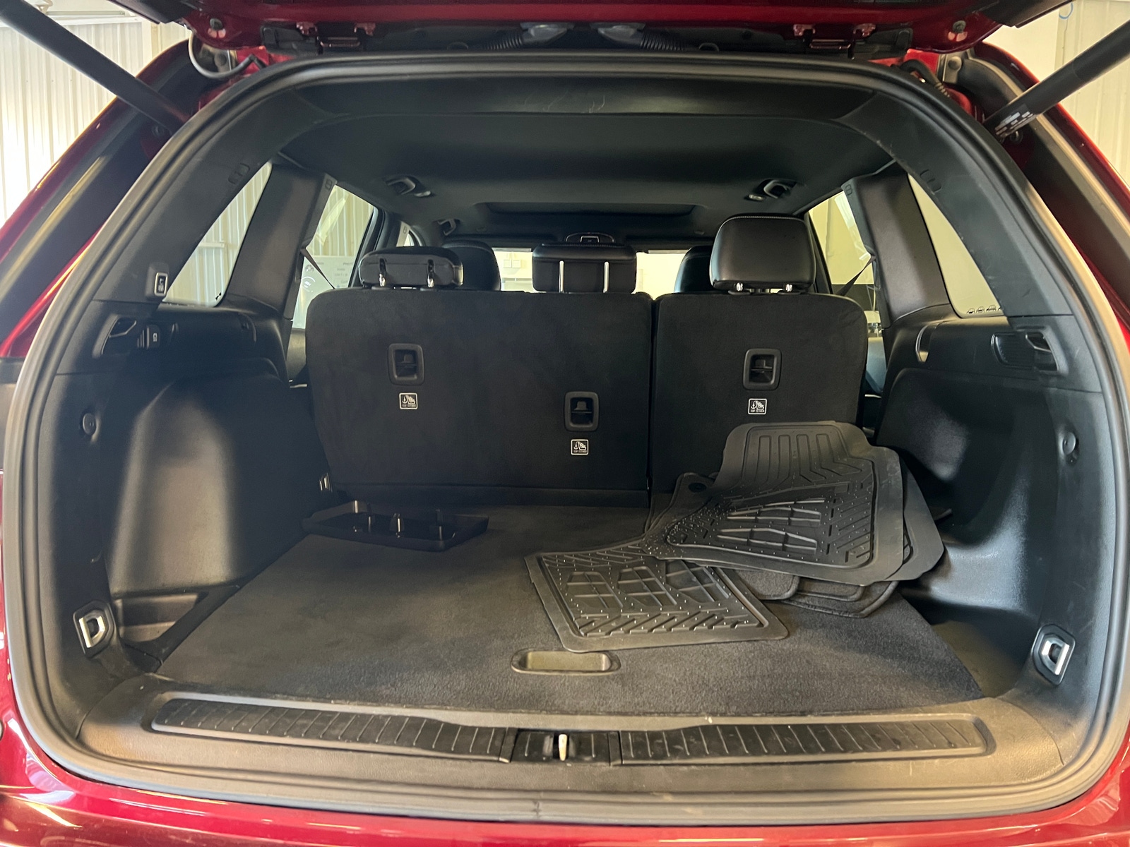 Thumbnail: 2023 Jeep Grand Cherokee - 6