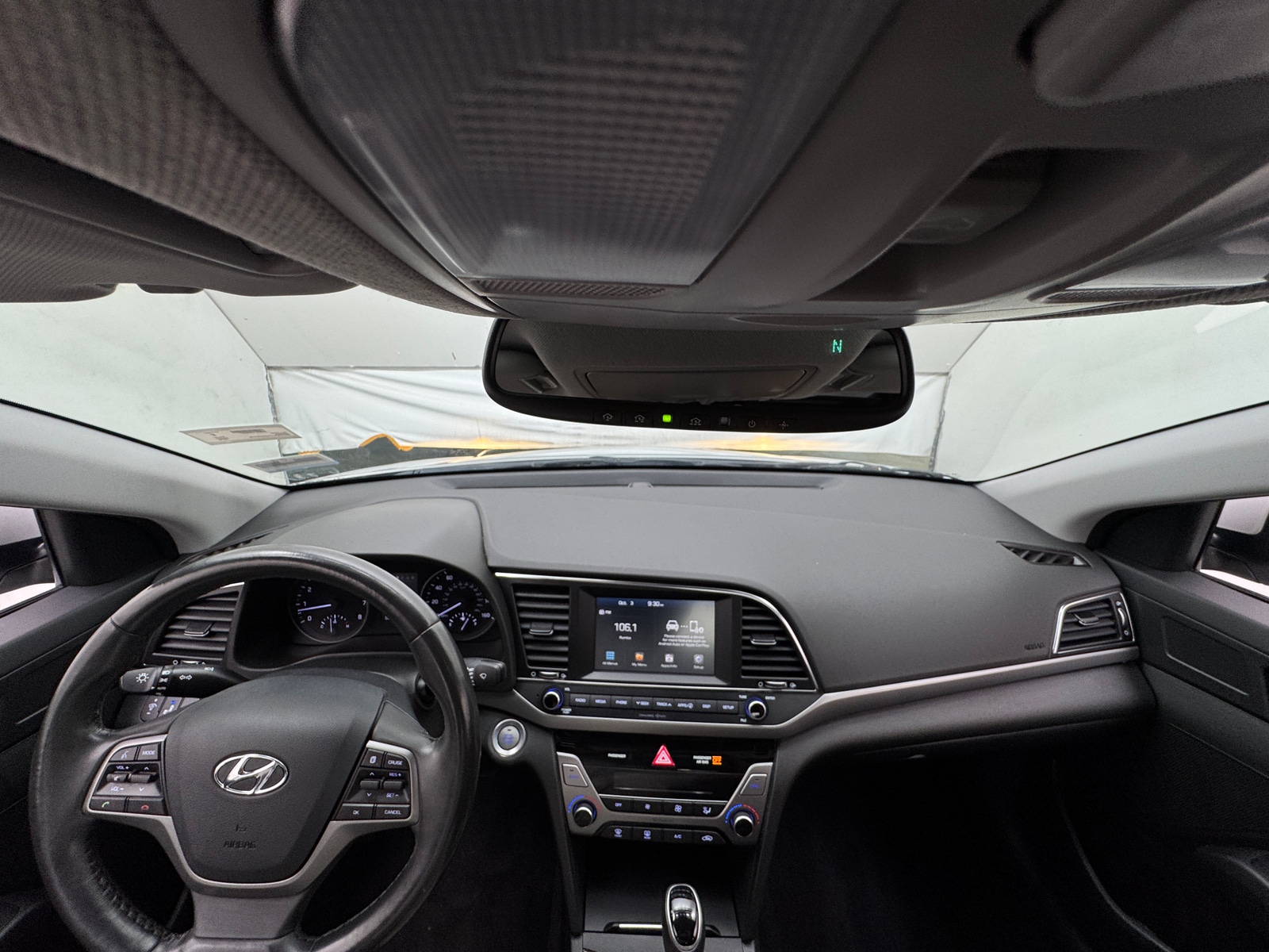 Thumbnail: 2018 Hyundai Elantra - 3