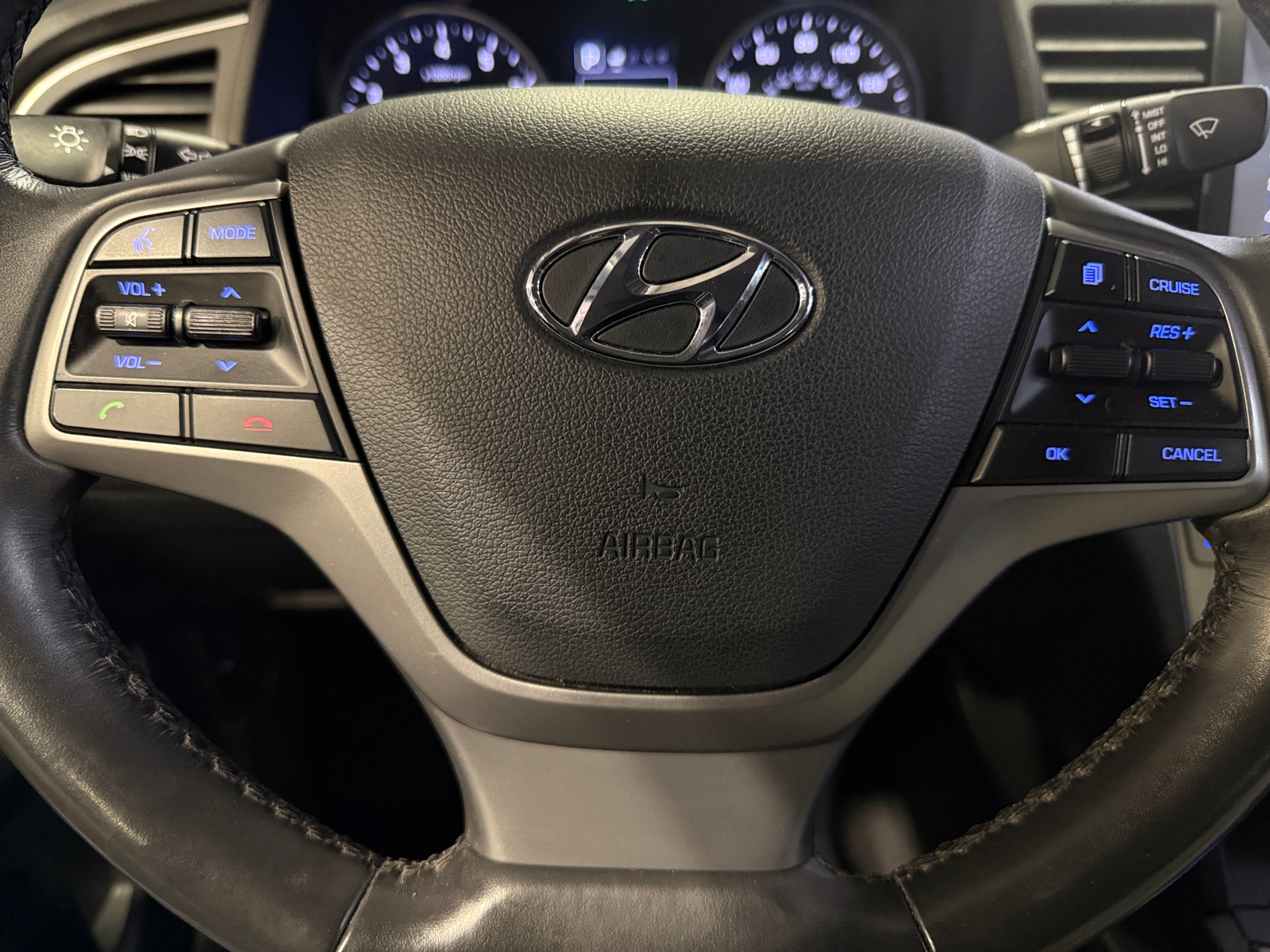 Thumbnail: 2018 Hyundai Elantra - 5