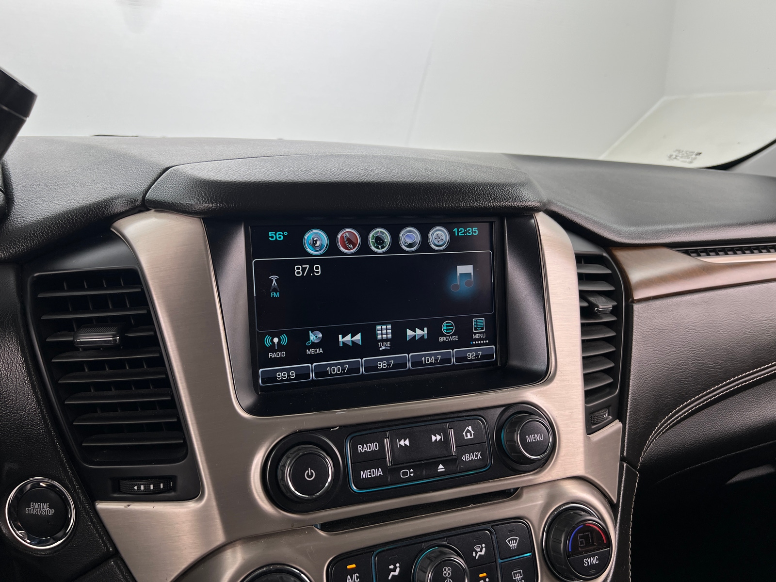 Thumbnail: 2020 GMC Yukon XL - 3