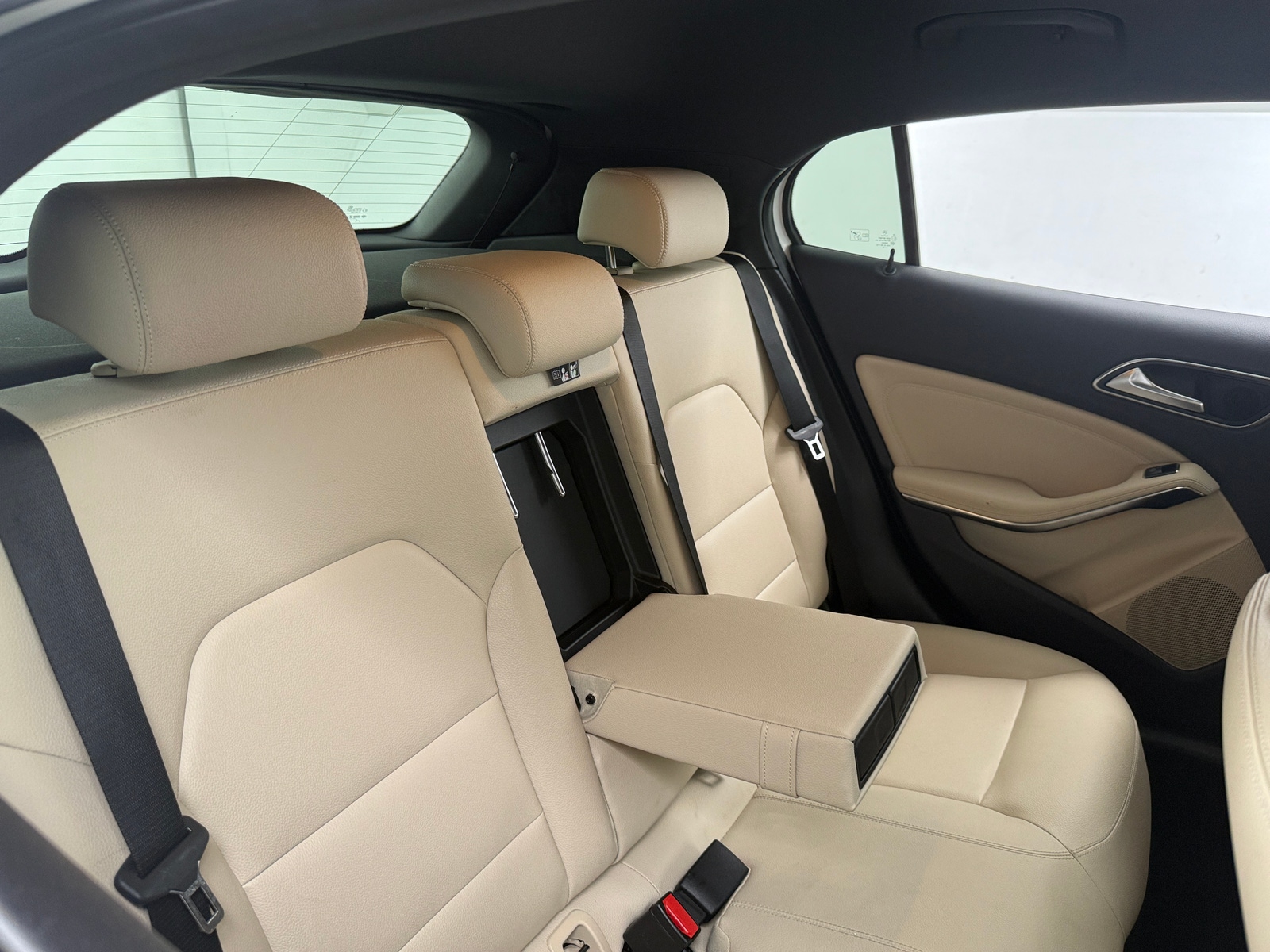 Thumbnail: 2020 Mercedes-Benz GLA - 5