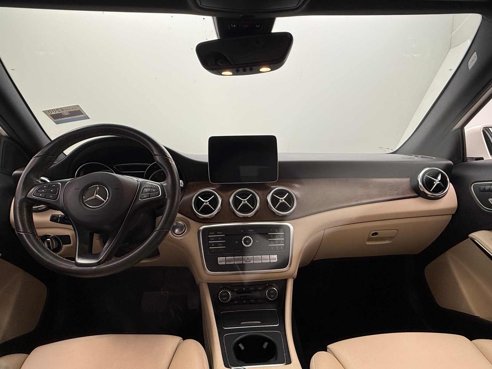 Thumbnail: 2020 Mercedes-Benz GLA - 2