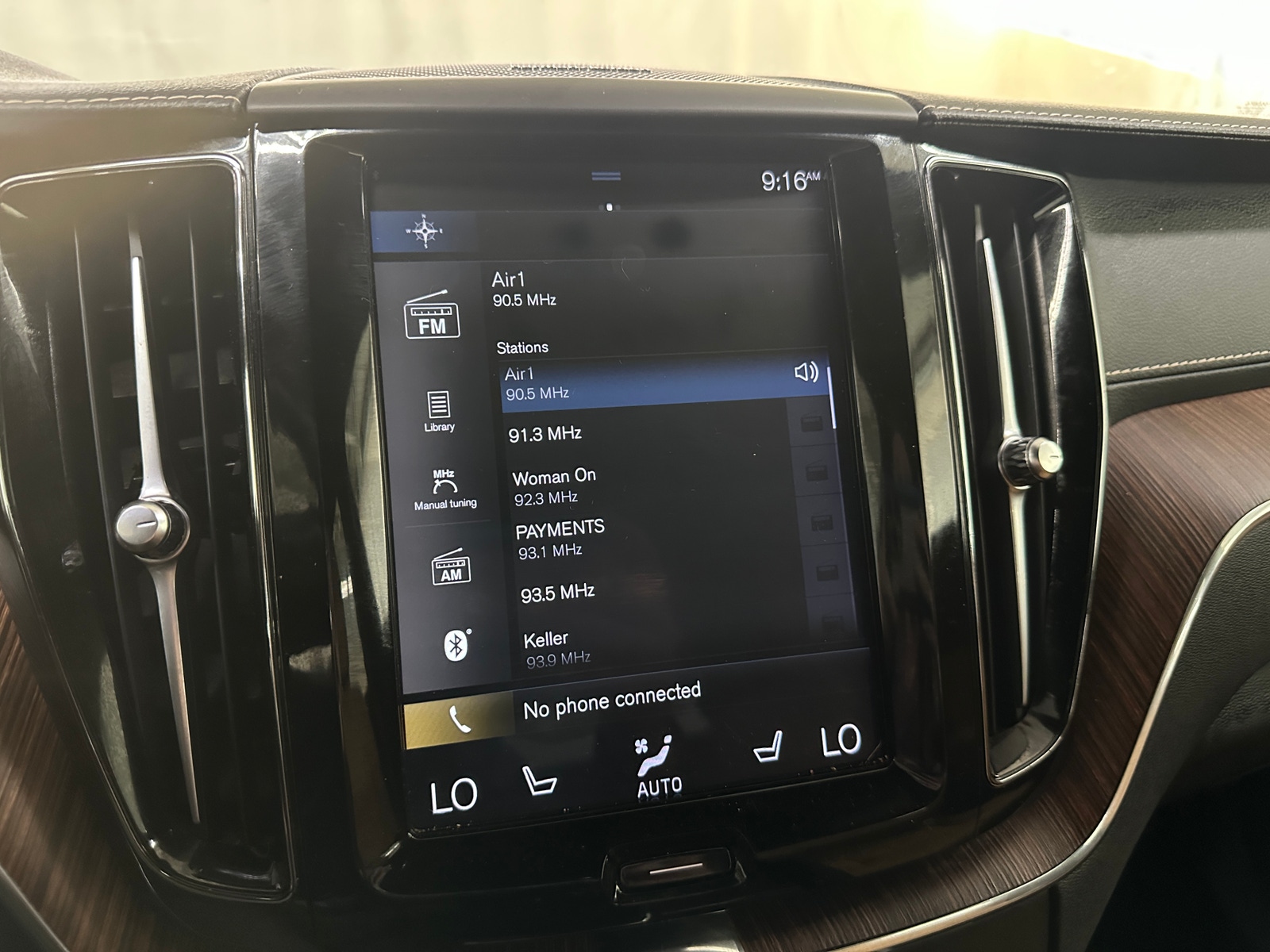 Thumbnail: 2020 Volvo XC60 - 3