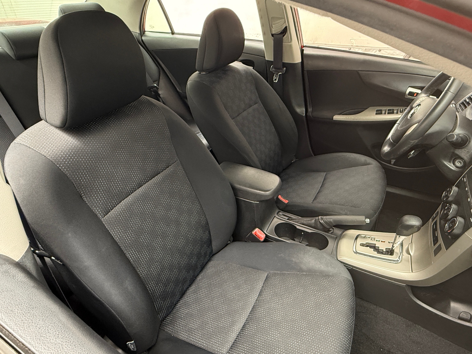 Thumbnail: 2010 Toyota Corolla - 2