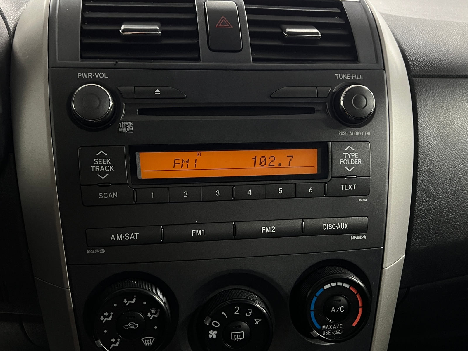 Thumbnail: 2010 Toyota Corolla - 4