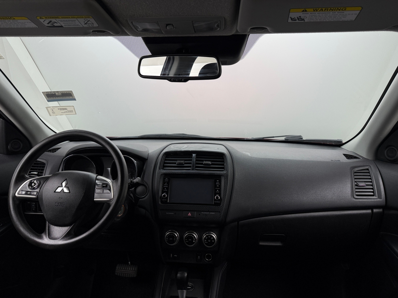 Thumbnail: 2023 Mitsubishi Outlander Sport - 3