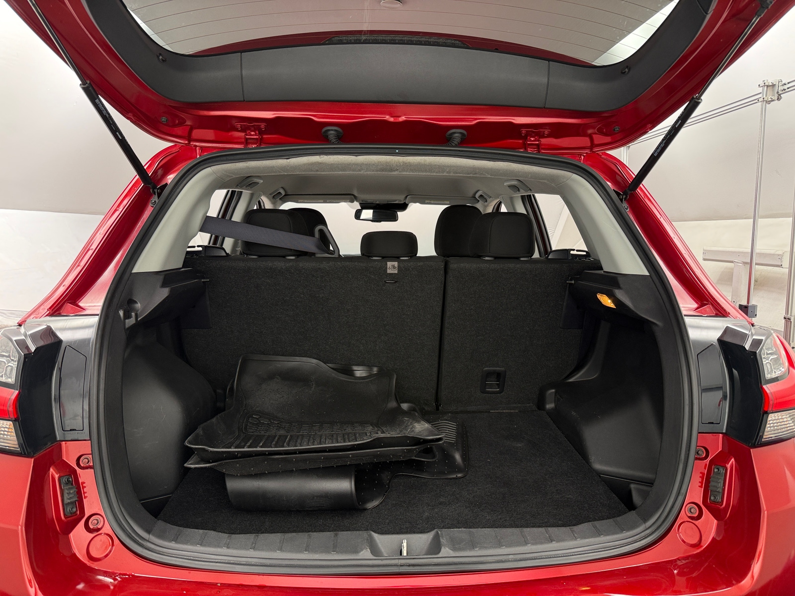 Thumbnail: 2023 Mitsubishi Outlander Sport - 7