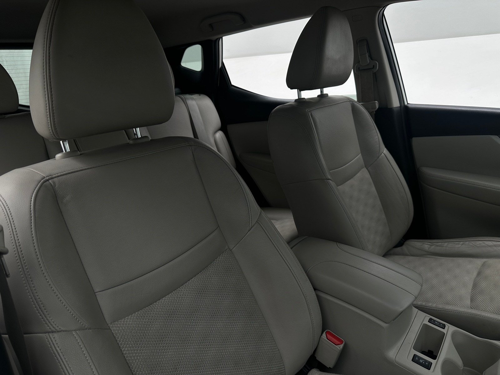 Thumbnail: 2020 Nissan Rogue Sport - 2