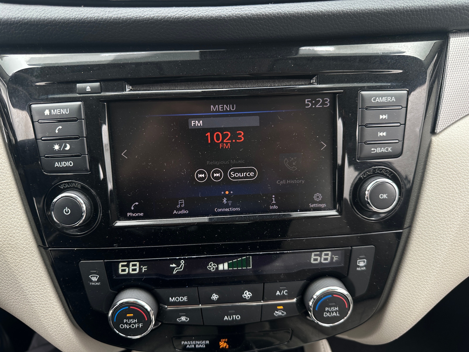 Thumbnail: 2020 Nissan Rogue Sport - 4