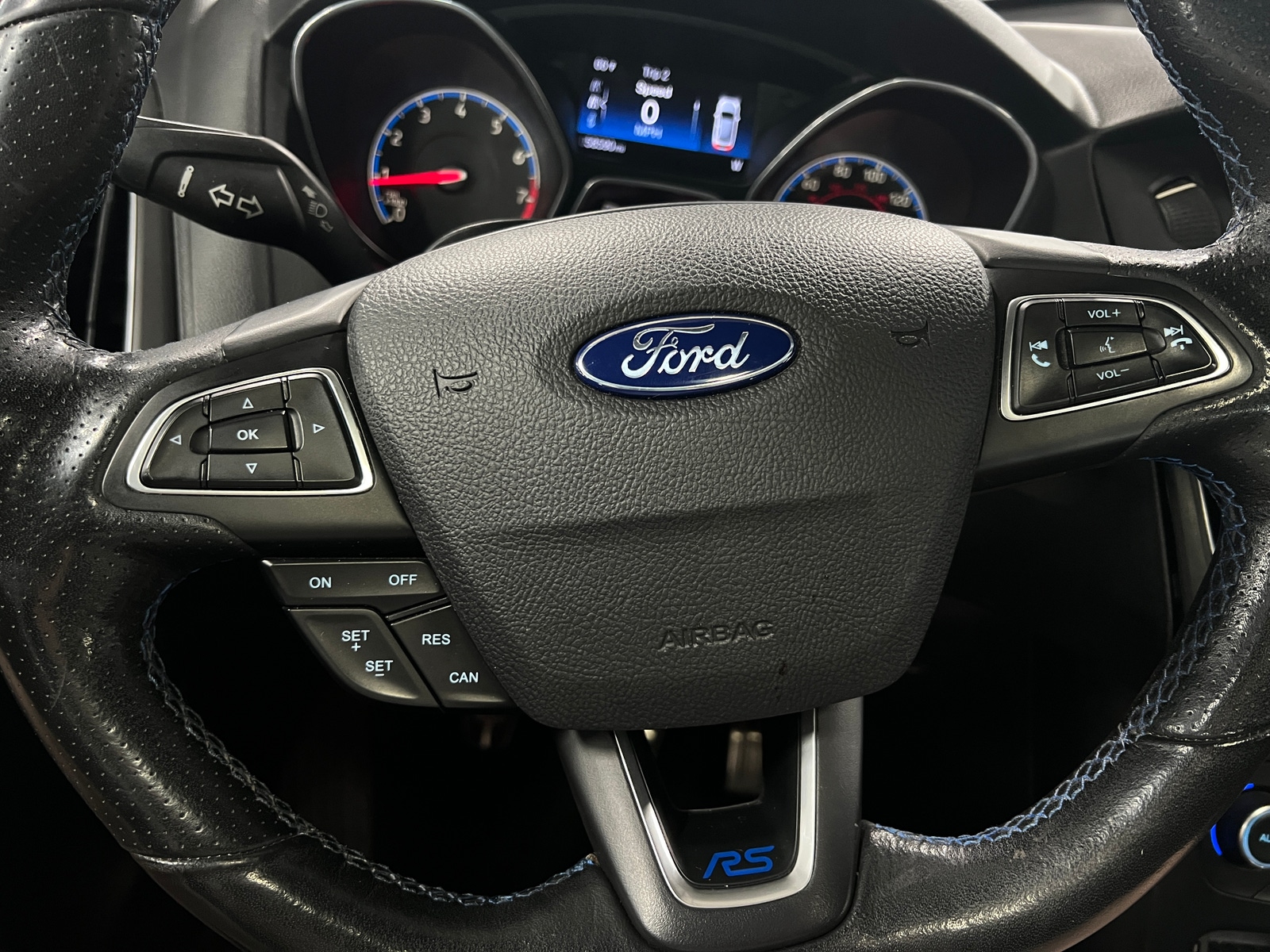 Thumbnail: 2017 Ford Focus - 4