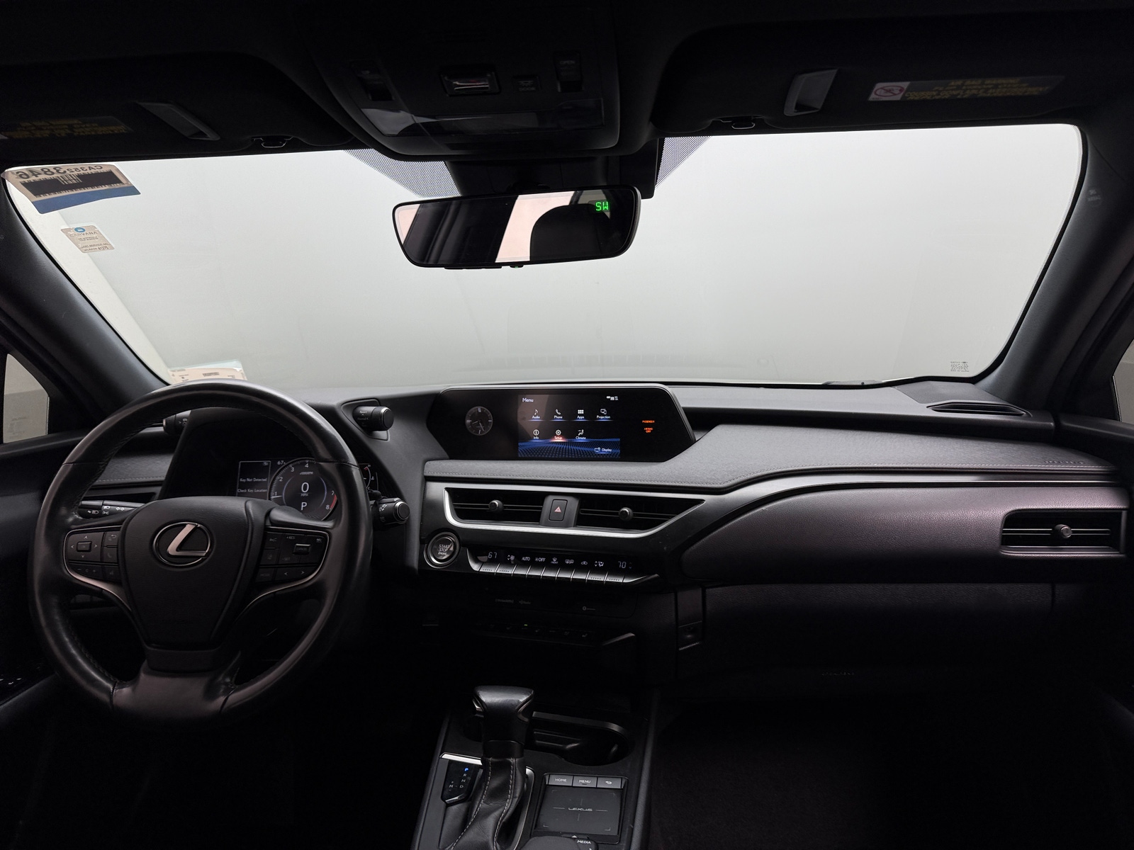 Thumbnail: 2021 Lexus UX - 2