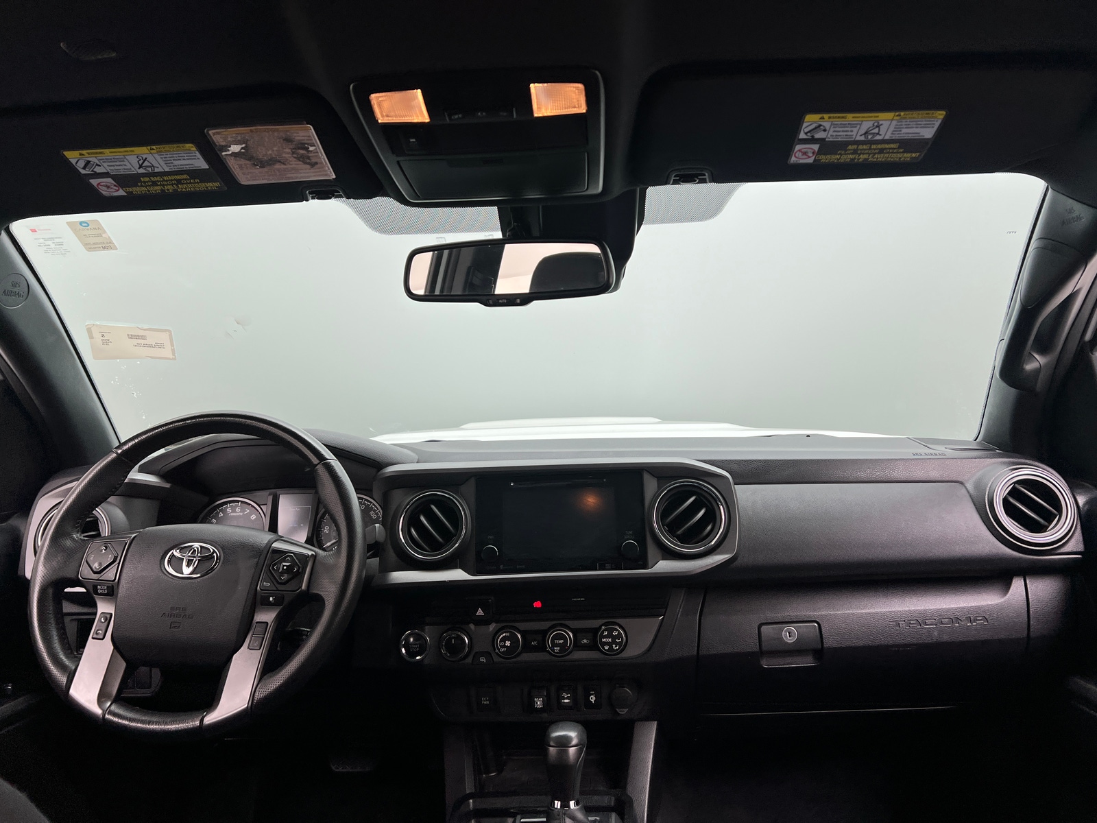 Thumbnail: 2019 Toyota Tacoma - 3